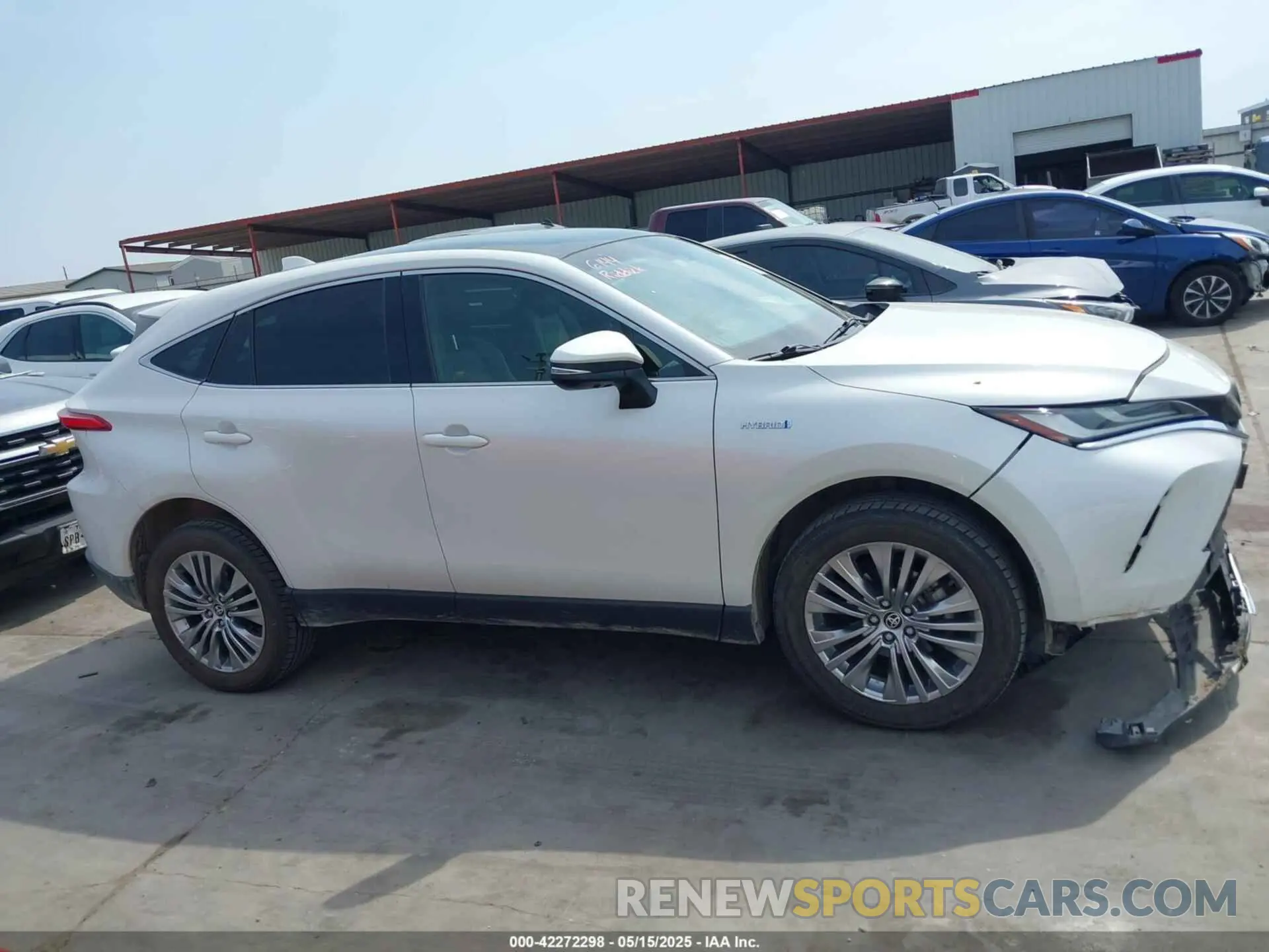 13 Фотография поврежденного автомобиля JTEAAAAH8MJ033030 TOYOTA VENZA 2021
