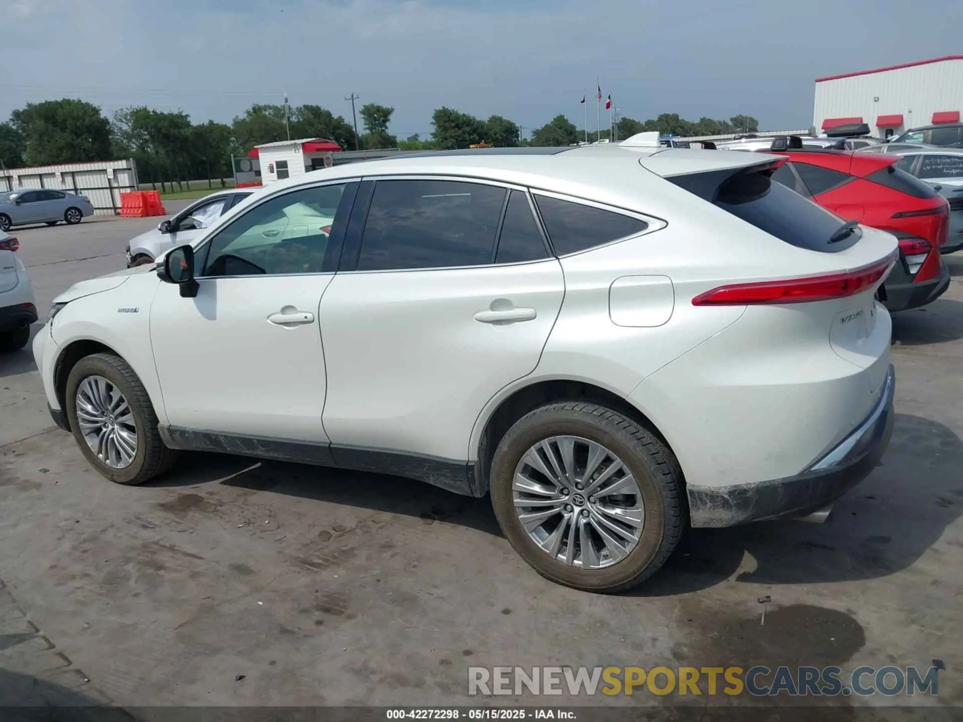 14 Фотография поврежденного автомобиля JTEAAAAH8MJ033030 TOYOTA VENZA 2021