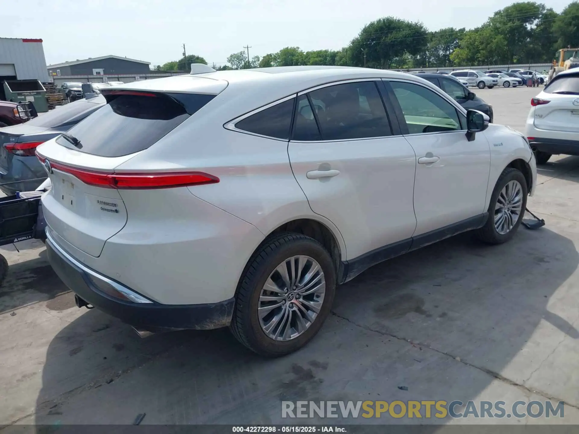 4 Фотография поврежденного автомобиля JTEAAAAH8MJ033030 TOYOTA VENZA 2021