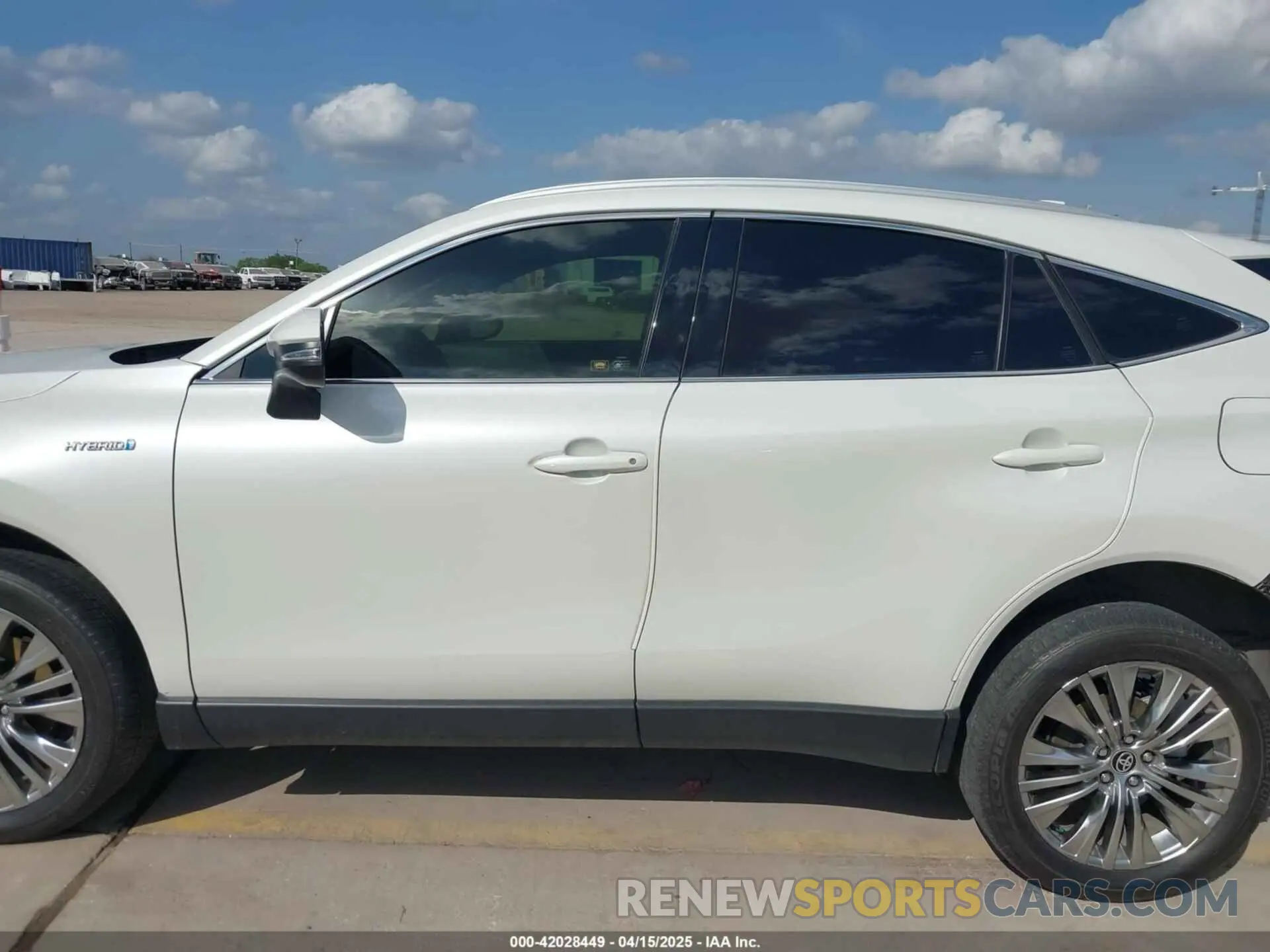 15 Фотография поврежденного автомобиля JTEAAAAH8MJ036252 TOYOTA VENZA 2021