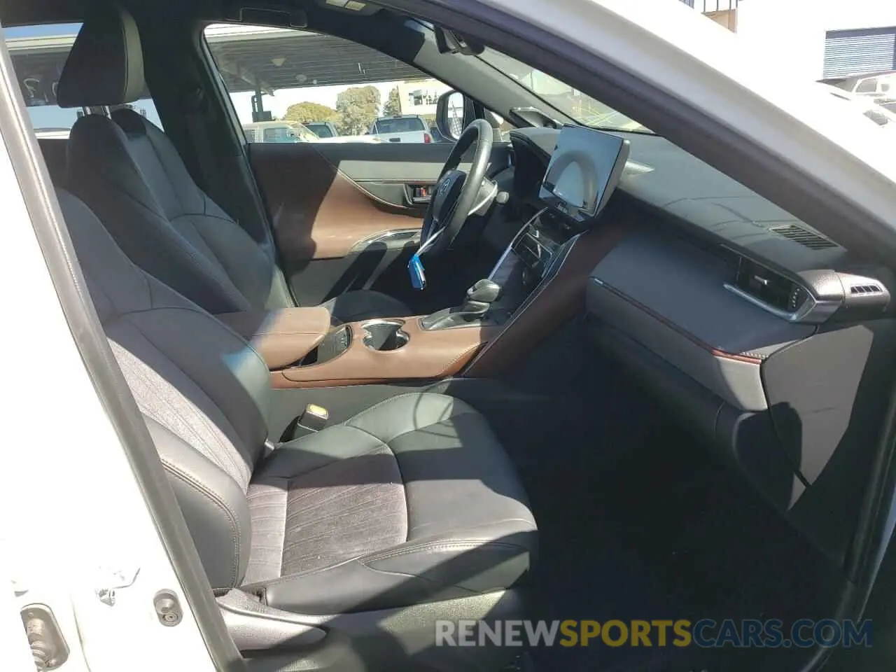 5 Photograph of a damaged car JTEAAAAH9MJ020173 TOYOTA VENZA 2021