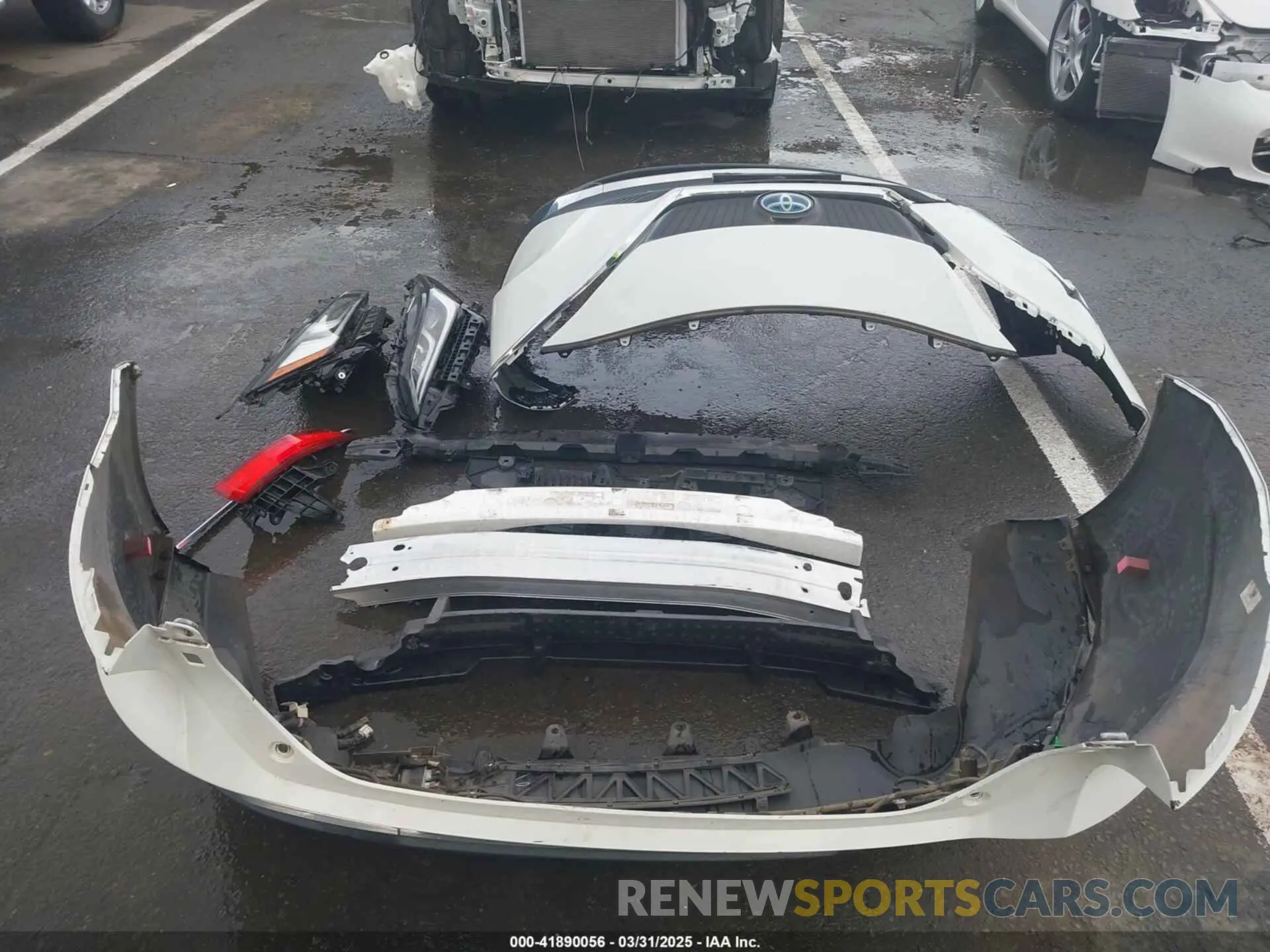 12 Photograph of a damaged car JTEAAAAH9MJ025535 TOYOTA VENZA 2021