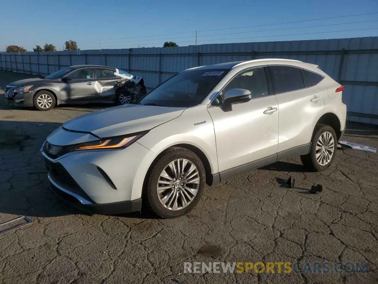 1 Фотография поврежденного автомобиля JTEAAAAH9MJ037118 TOYOTA VENZA 2021