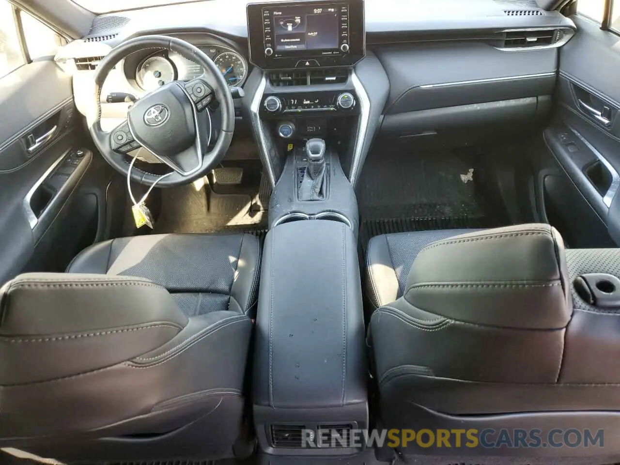 8 Photograph of a damaged car JTEAAAAH9MJ046501 TOYOTA VENZA 2021