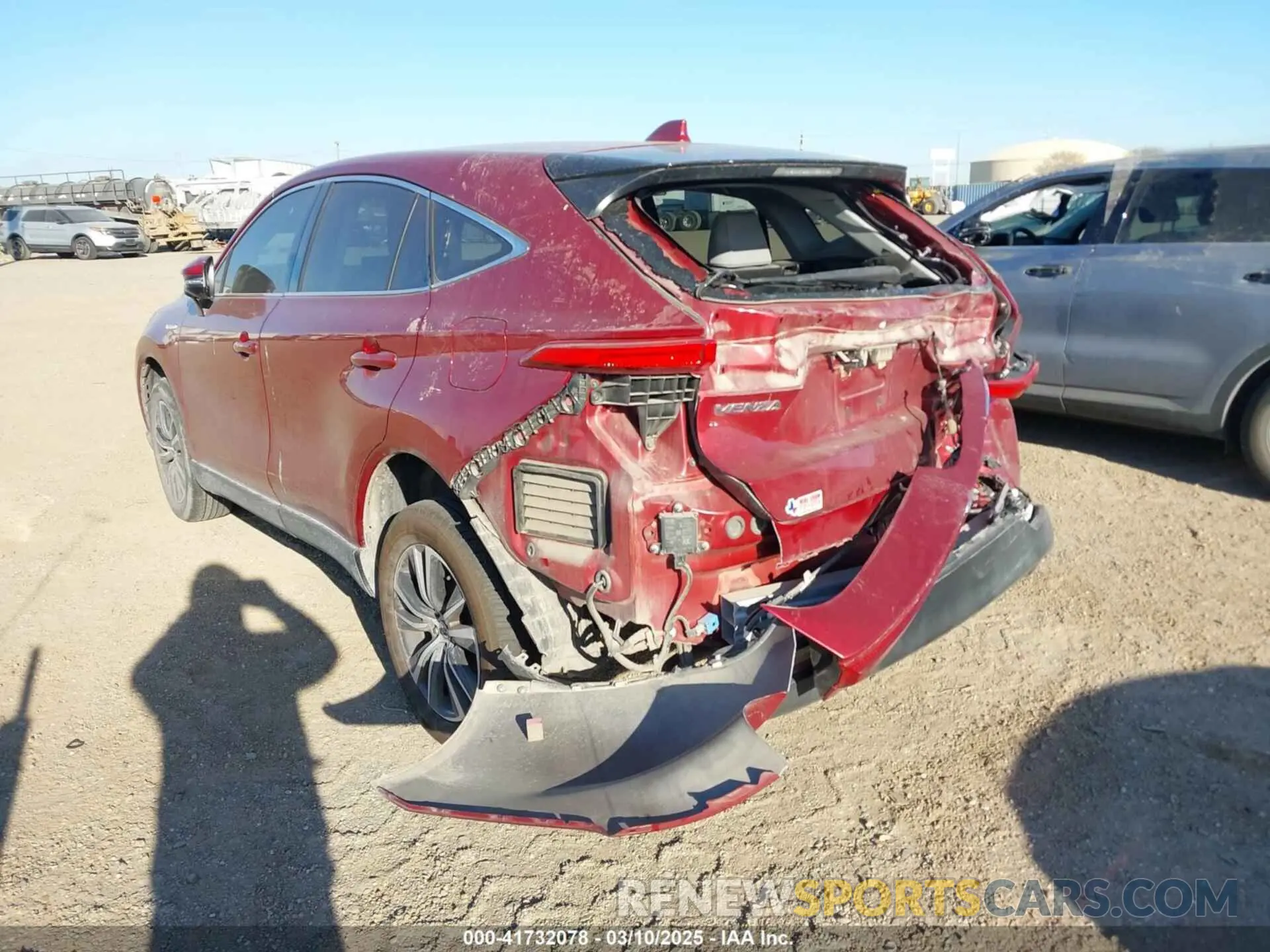 3 Photograph of a damaged car JTEAAAAH9MJ049365 TOYOTA VENZA 2021