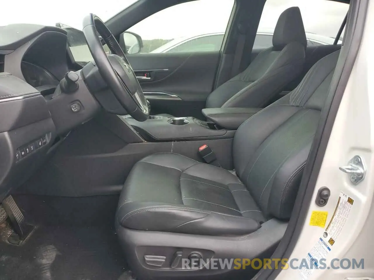 7 Photograph of a damaged car JTEAAAAH9MJ058440 TOYOTA VENZA 2021