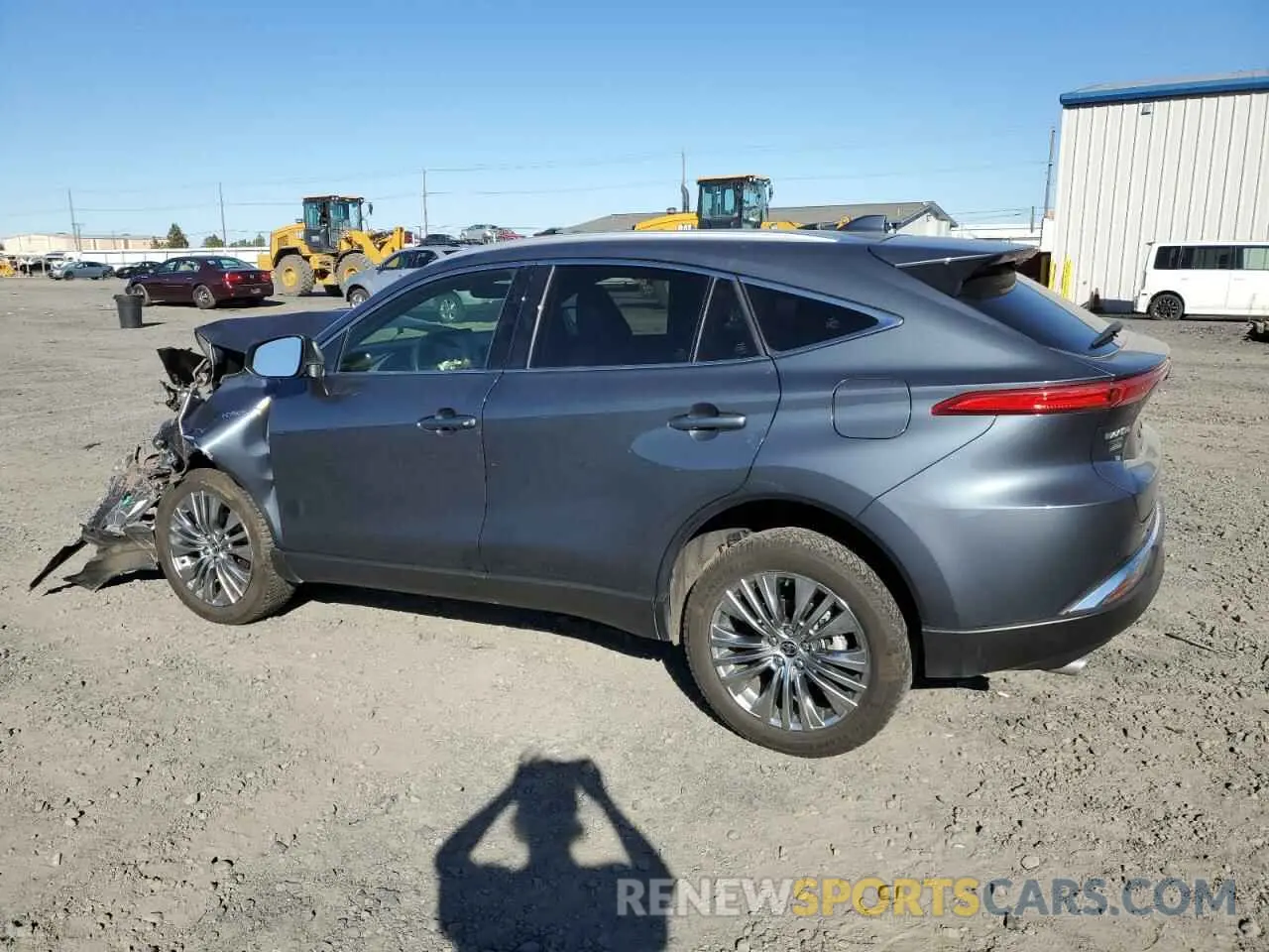 2 Photograph of a damaged car JTEAAAAH9MJ063637 TOYOTA VENZA 2021
