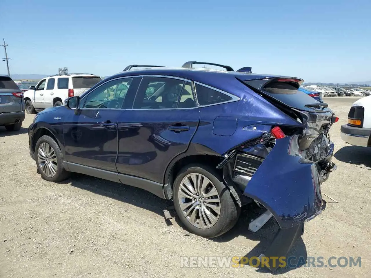 2 Photograph of a damaged car JTEAAAAHXMJ031036 TOYOTA VENZA 2021