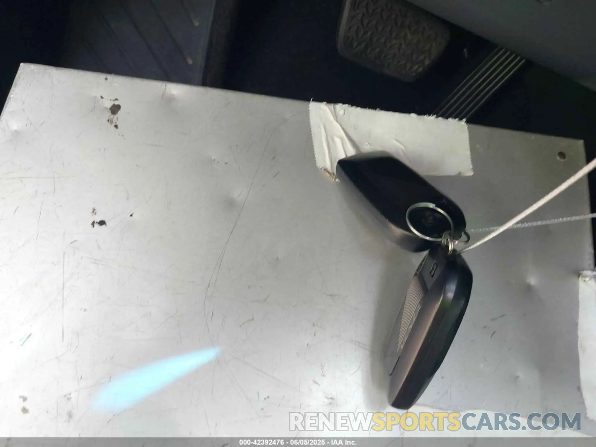 11 Photograph of a damaged car JTEAAAAHXMJ042750 TOYOTA VENZA 2021