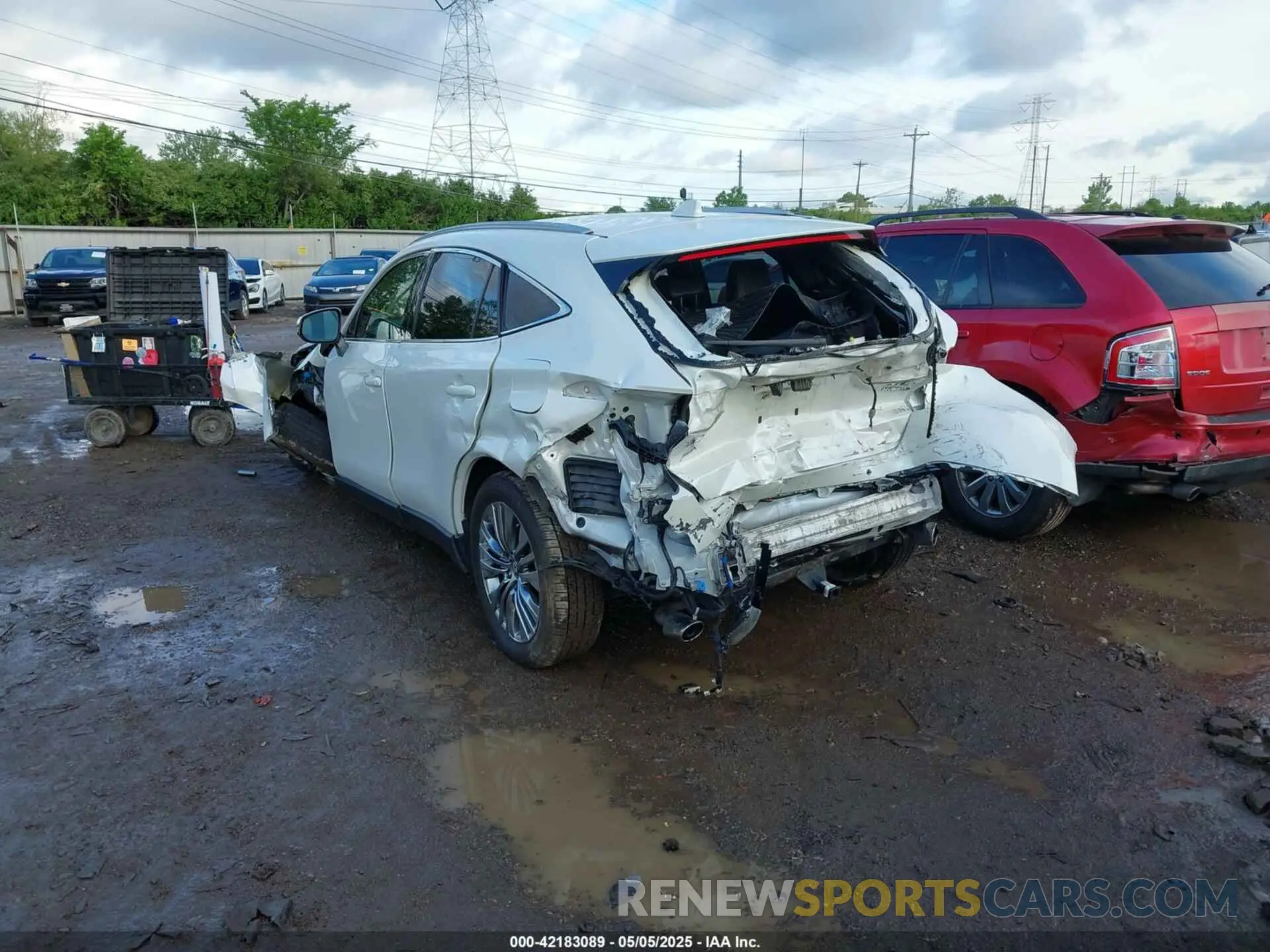 3 Photograph of a damaged car JTEAAAAHXMJ071410 TOYOTA VENZA 2021