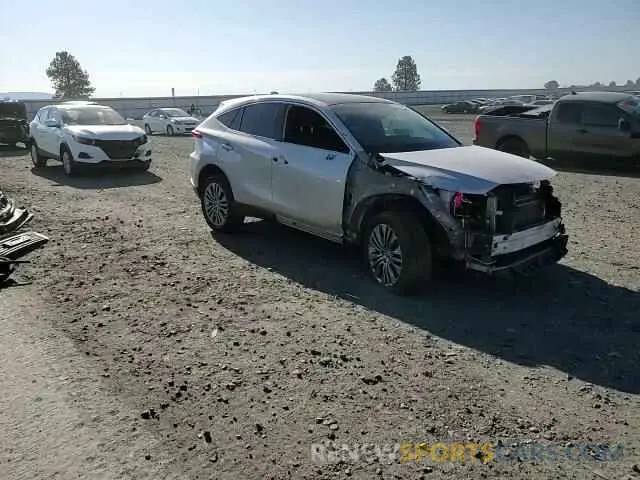 11 Photograph of a damaged car JTEAAAAH0NJ088511 TOYOTA VENZA 2022