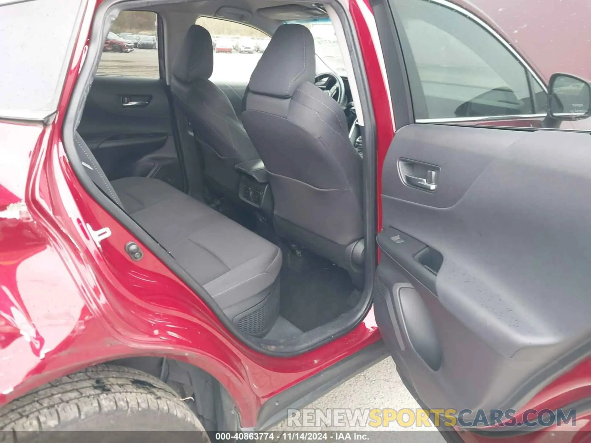 8 Photograph of a damaged car JTEAAAAH0NJ091215 TOYOTA VENZA 2022