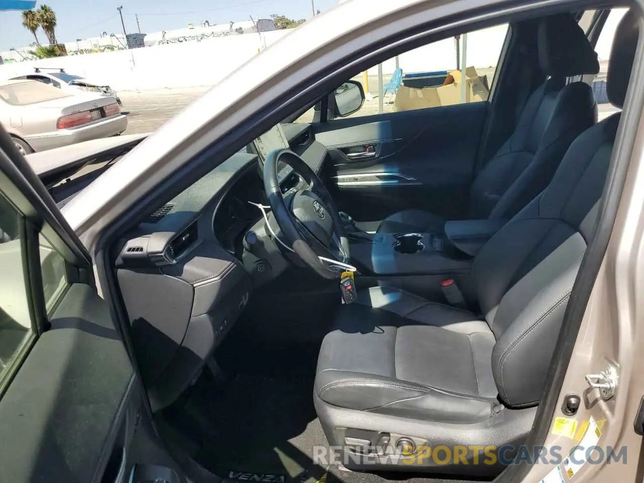 7 Photograph of a damaged car JTEAAAAH0NJ117778 TOYOTA VENZA 2022
