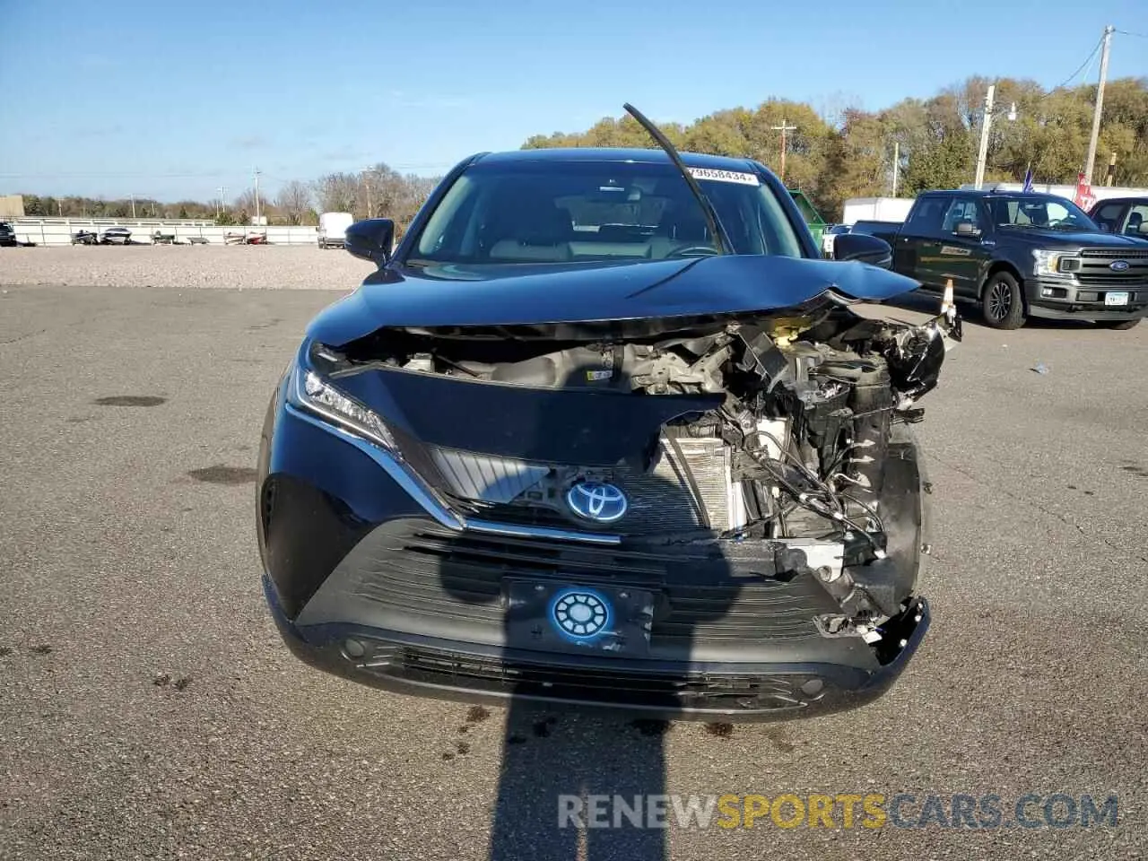 5 Photograph of a damaged car JTEAAAAH2NJ105843 TOYOTA VENZA 2022