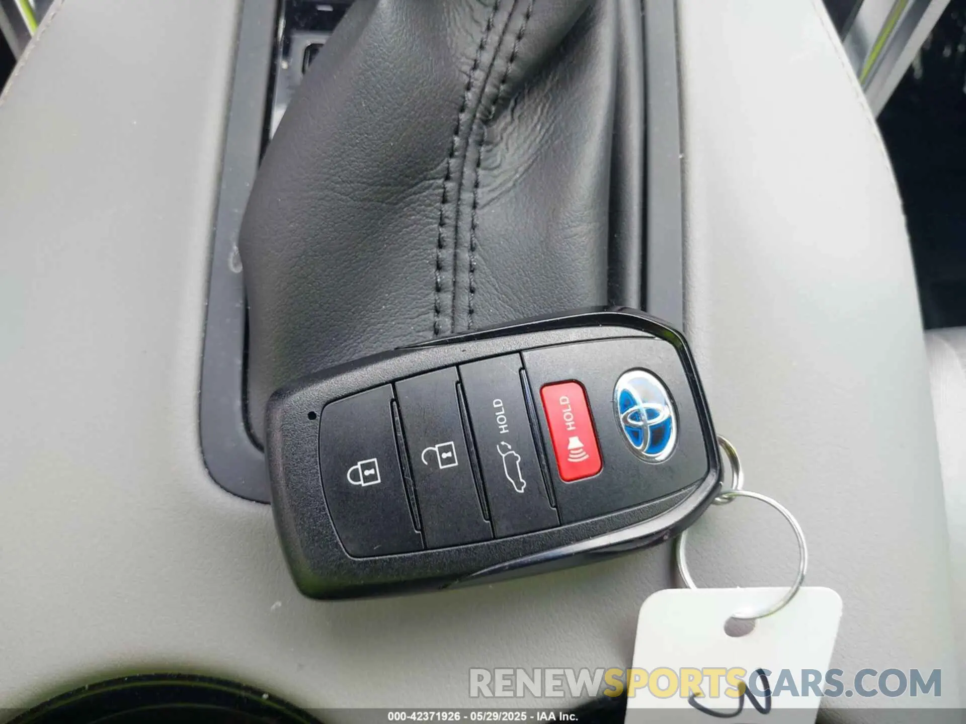 11 Фотография поврежденного автомобиля JTEAAAAH3NJ094142 TOYOTA VENZA 2022