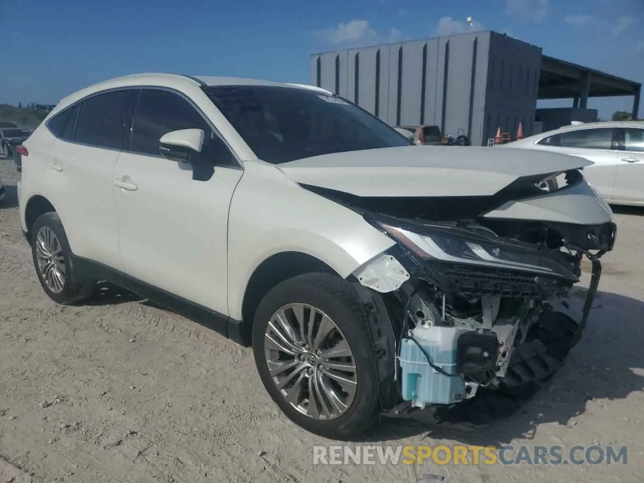 4 Photograph of a damaged car JTEAAAAH3NJ111134 TOYOTA VENZA 2022