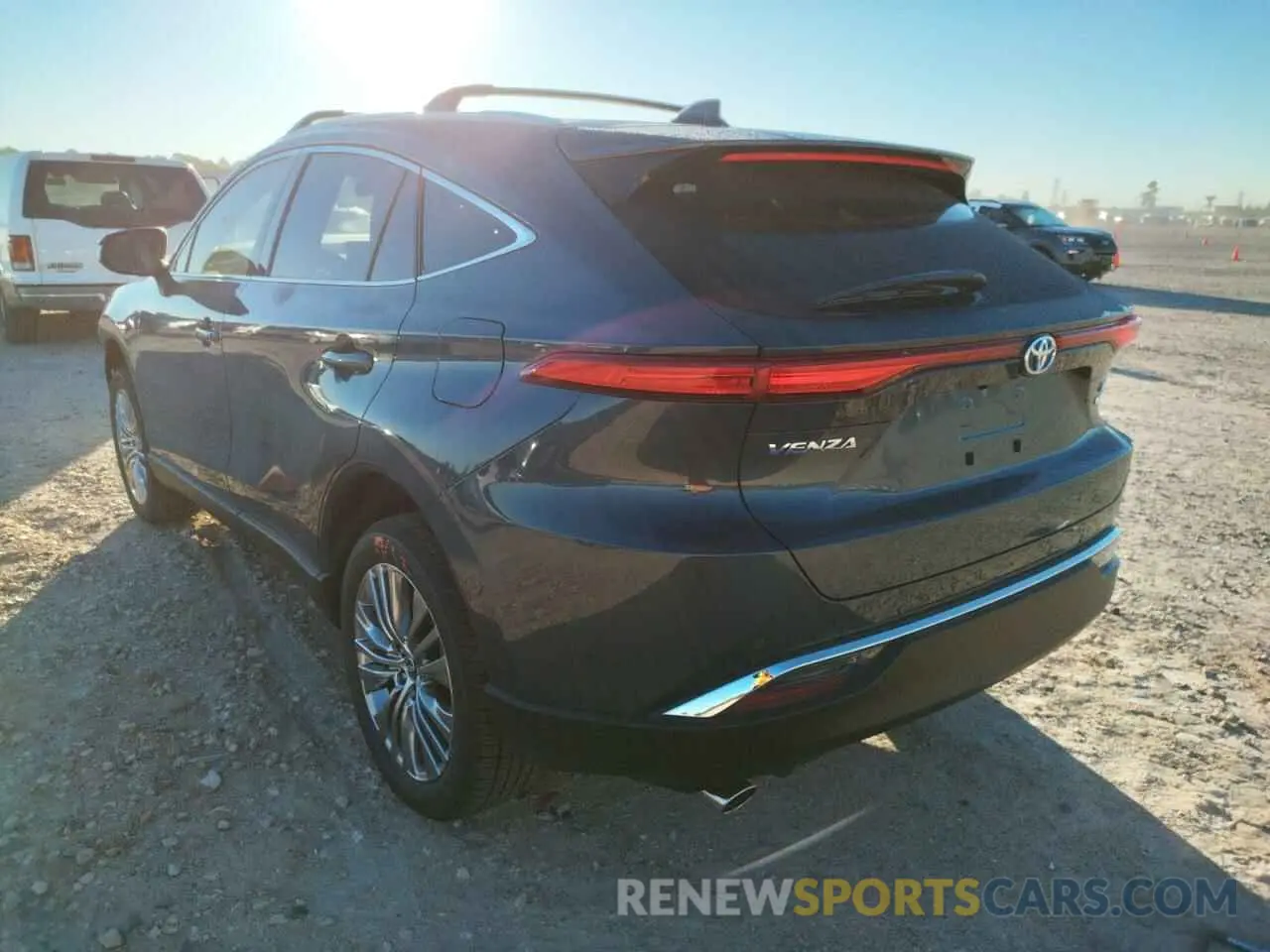 3 Photograph of a damaged car JTEAAAAH3NJ111151 TOYOTA VENZA 2022