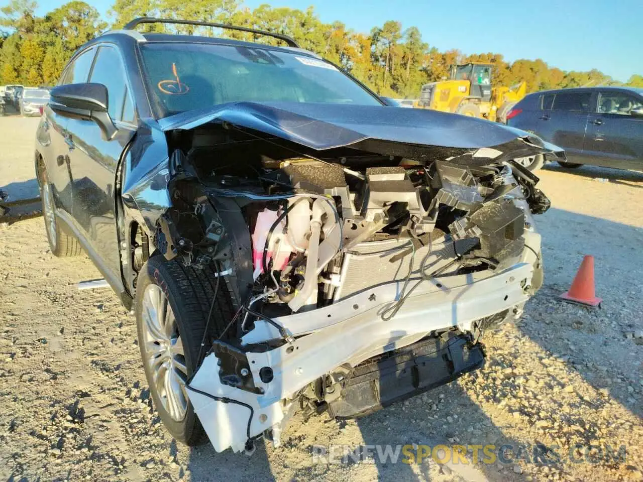 9 Photograph of a damaged car JTEAAAAH3NJ111151 TOYOTA VENZA 2022