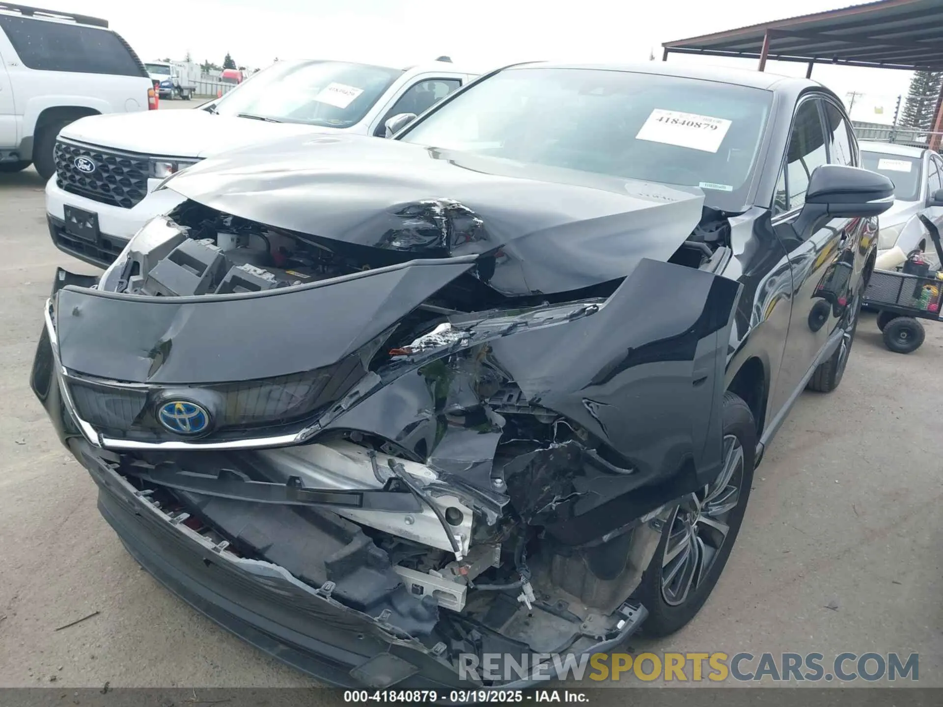 2 Photograph of a damaged car JTEAAAAH5NJ093705 TOYOTA VENZA 2022