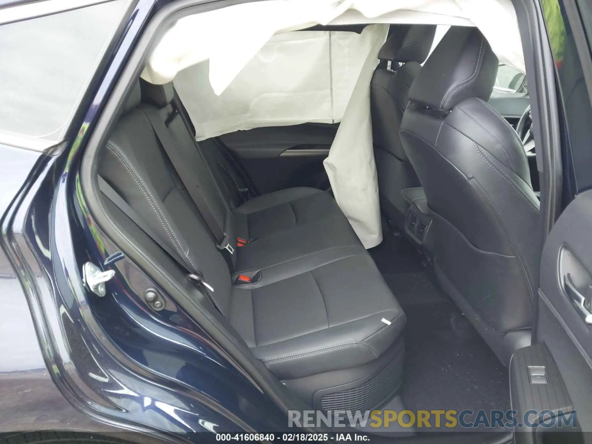 8 Фотография поврежденного автомобиля JTEAAAAH5NJ108042 TOYOTA VENZA 2022