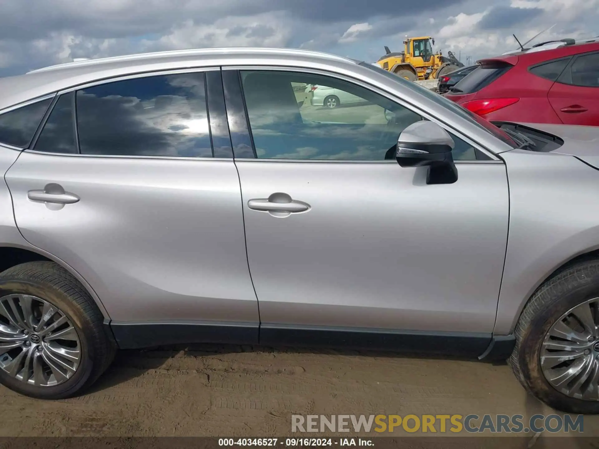 13 Фотография поврежденного автомобиля JTEAAAAH5NJ112432 TOYOTA VENZA 2022