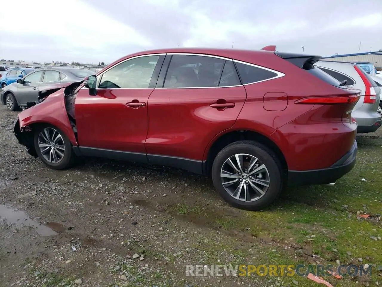 2 Photograph of a damaged car JTEAAAAH6NJ118353 TOYOTA VENZA 2022