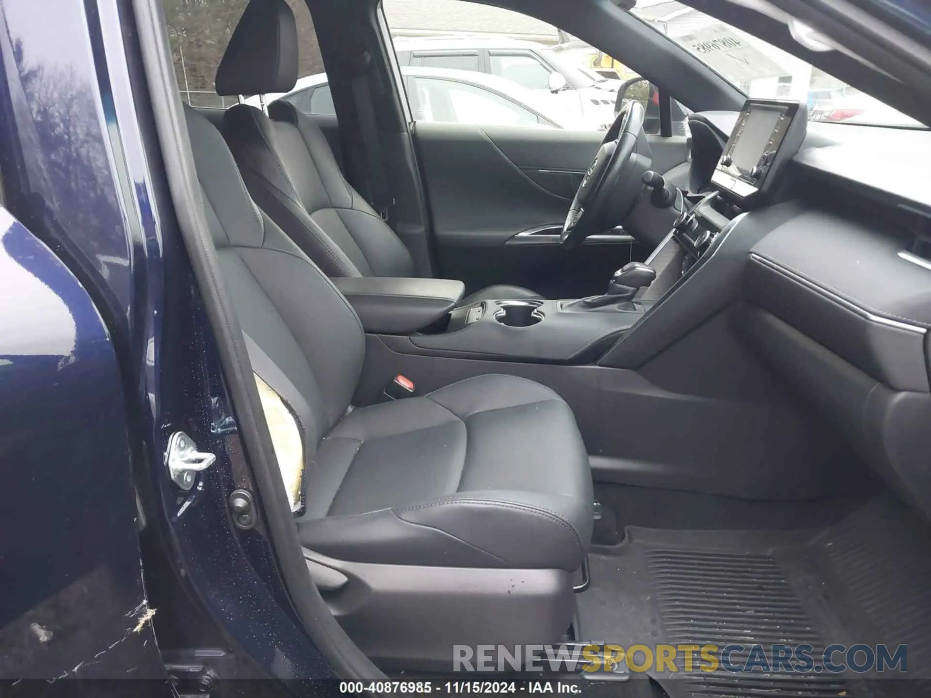 5 Photograph of a damaged car JTEAAAAH8NJ088417 TOYOTA VENZA 2022
