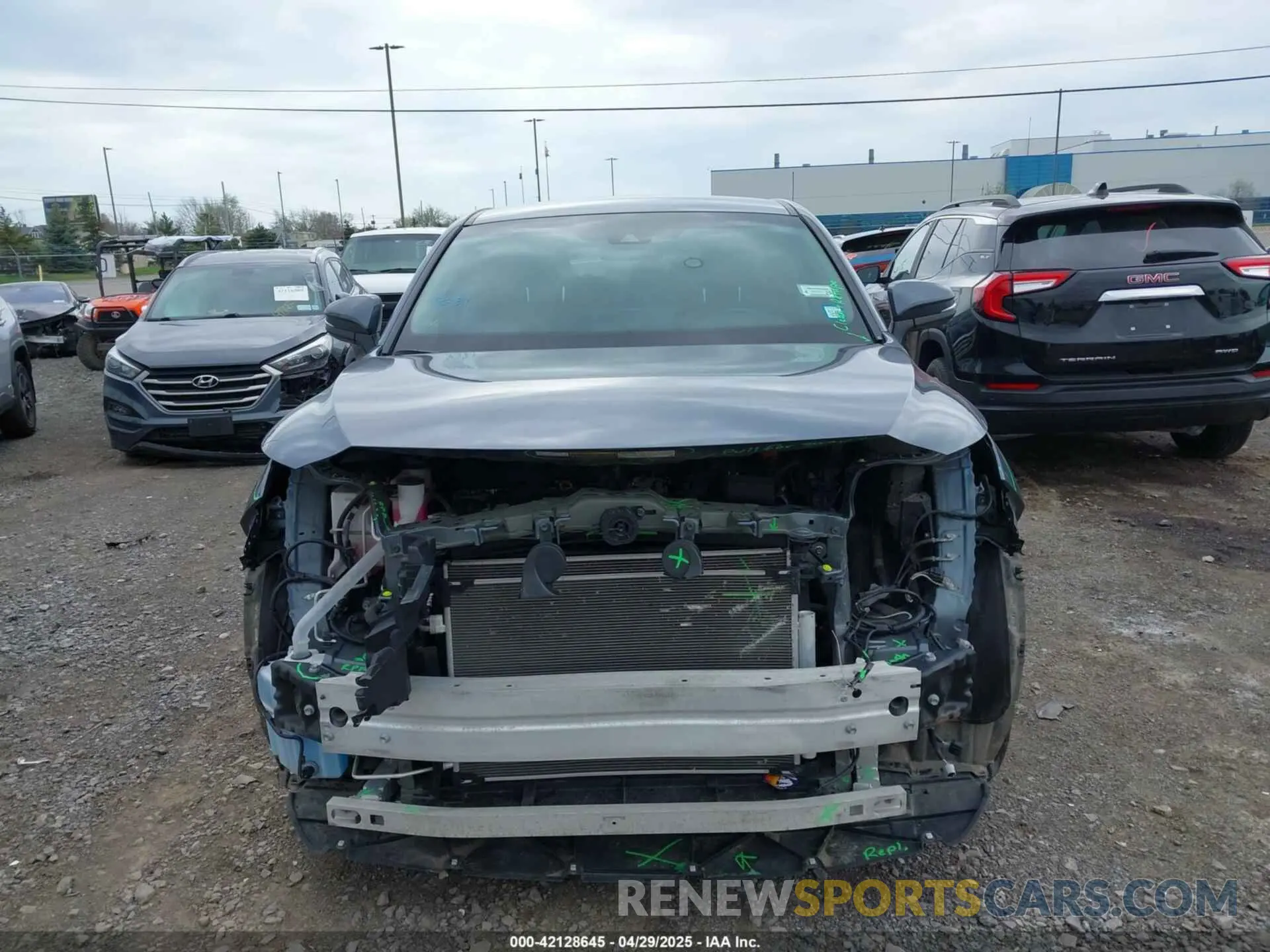 12 Фотография поврежденного автомобиля JTEAAAAH8NJ092371 TOYOTA VENZA 2022