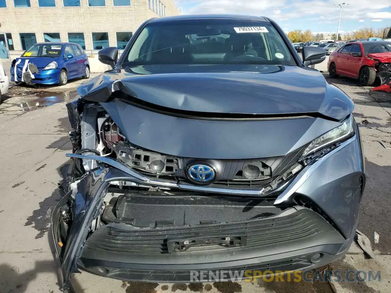 5 Photograph of a damaged car JTEAAAAH8NJ105880 TOYOTA VENZA 2022