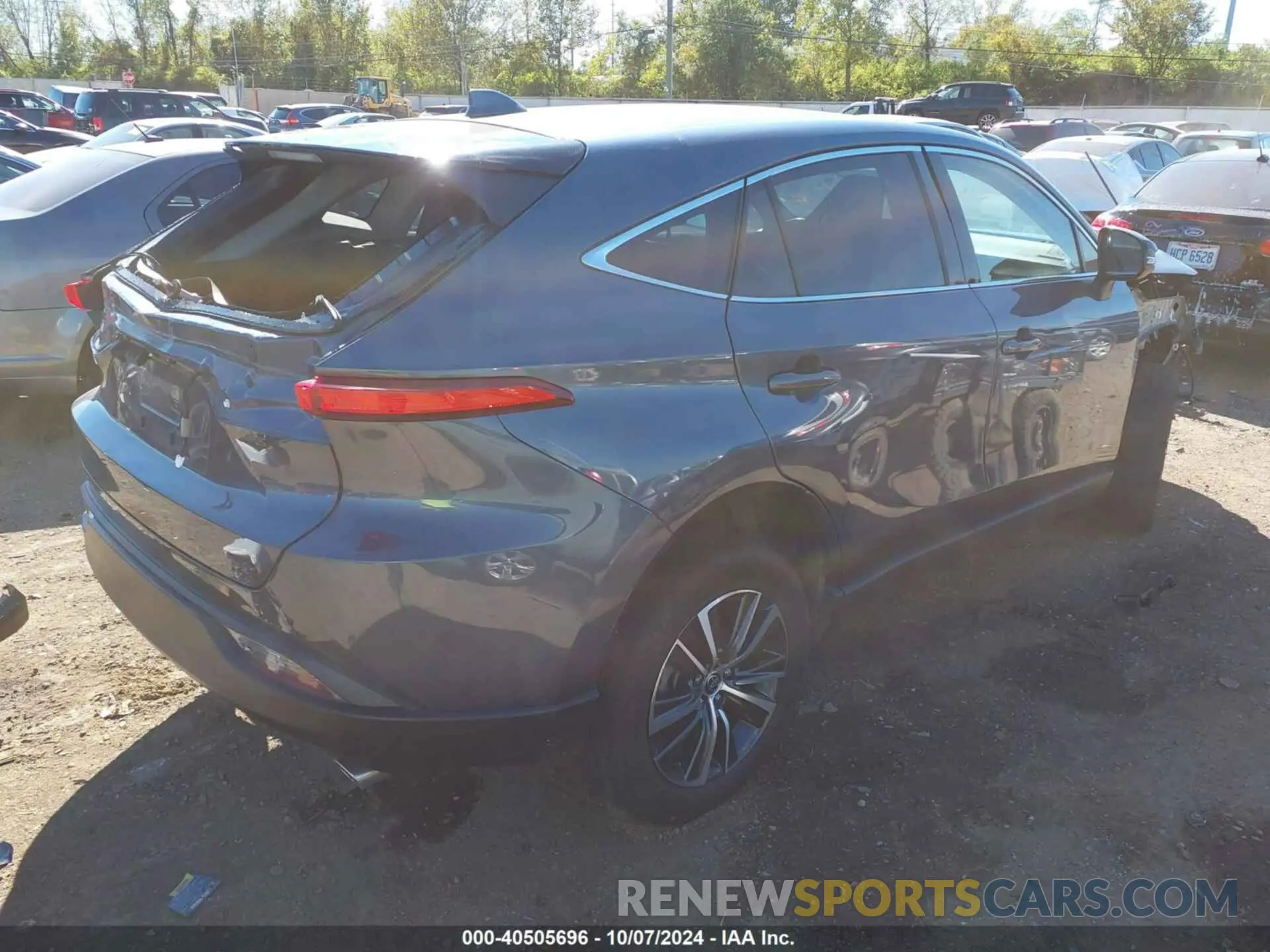 4 Photograph of a damaged car JTEAAAAH1PJ123995 TOYOTA VENZA 2023