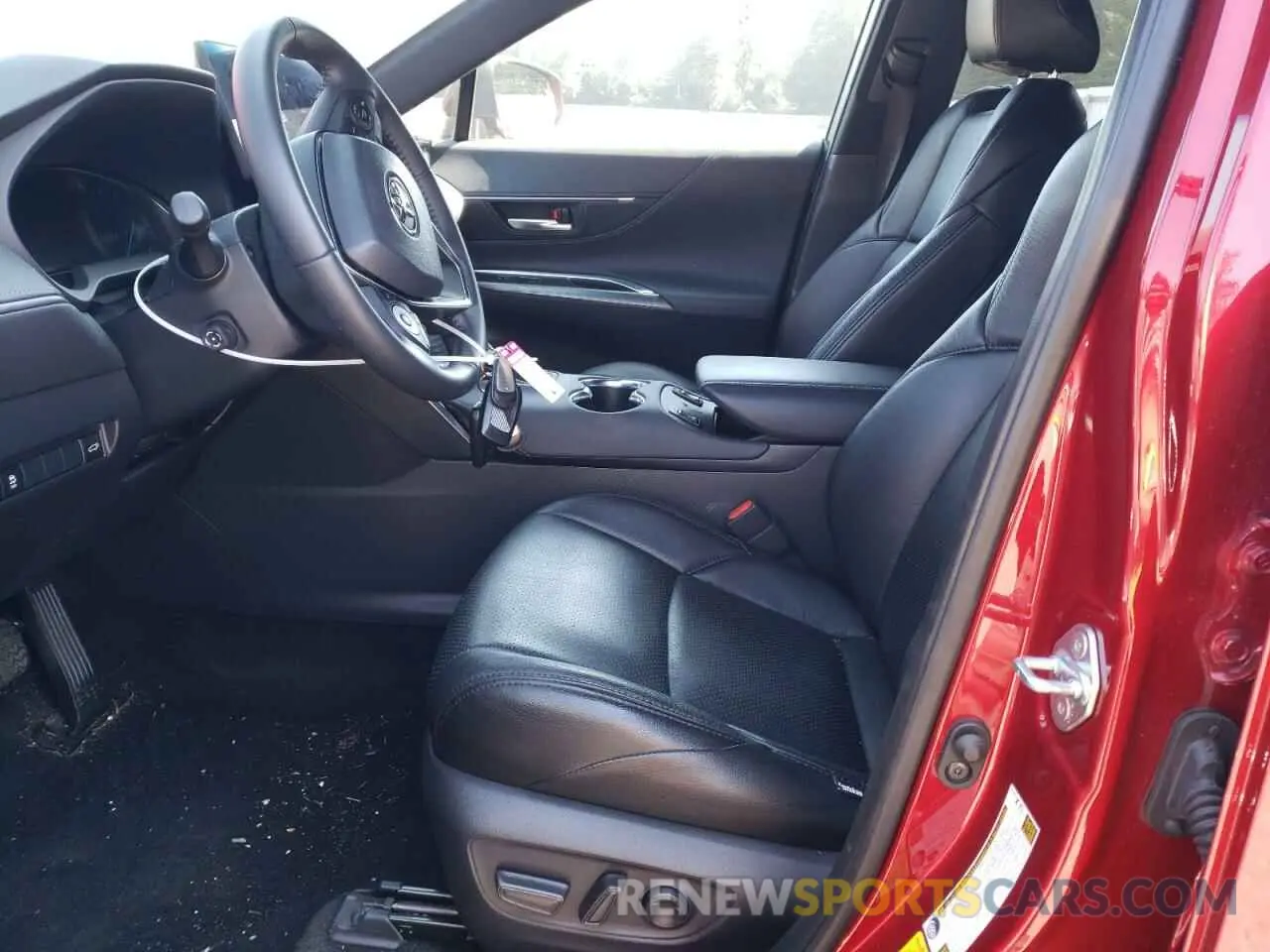 7 Фотография поврежденного автомобиля JTEAAAAH1PJ134690 TOYOTA VENZA 2023