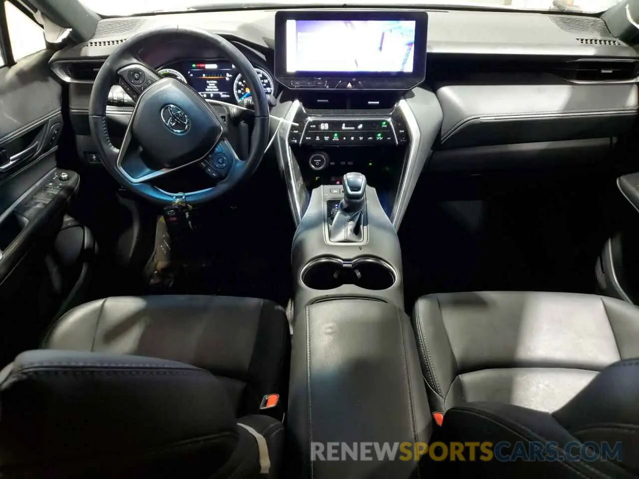 8 Photograph of a damaged car JTEAAAAH4PJ120198 TOYOTA VENZA 2023