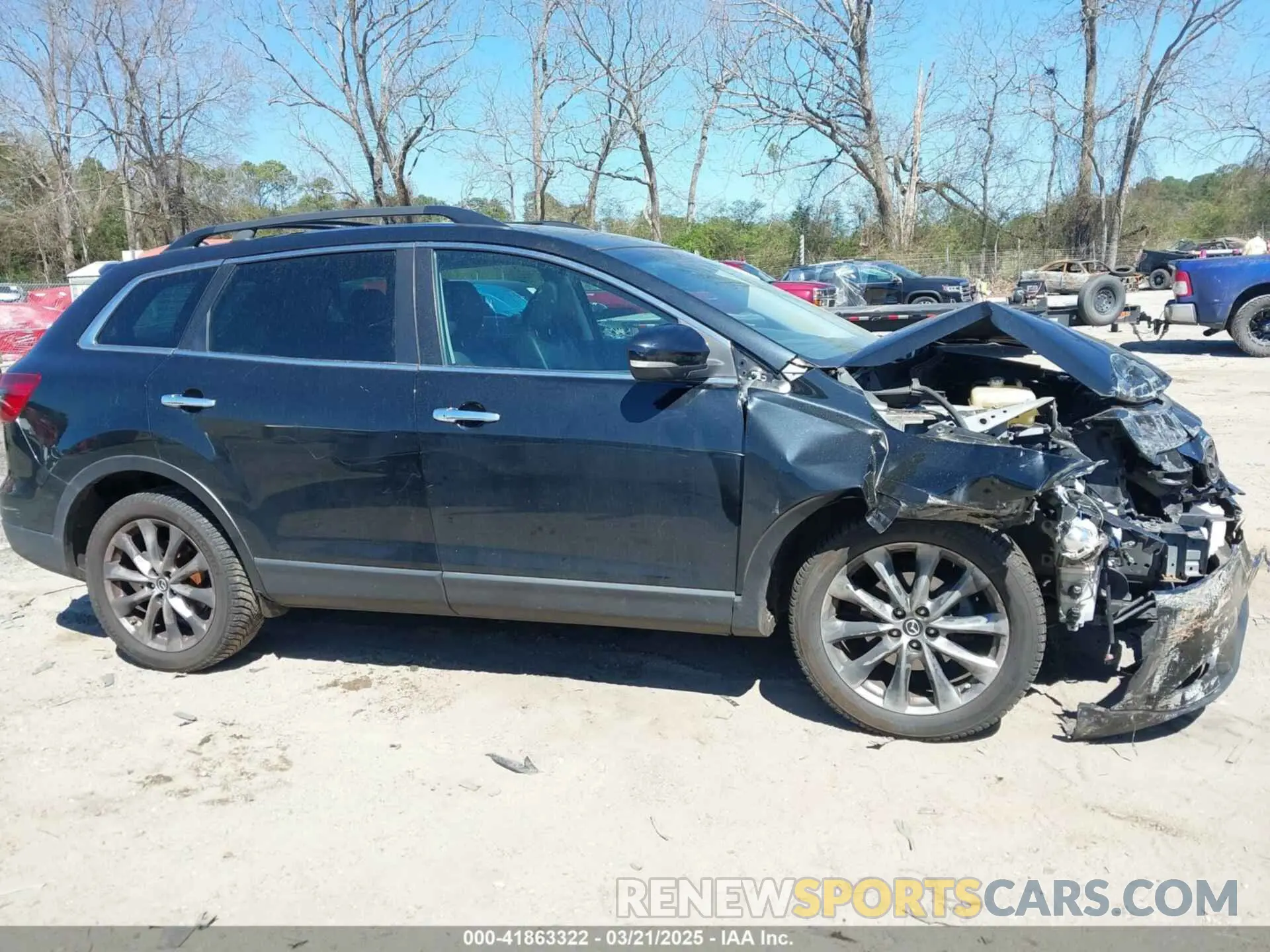 13 Фотография поврежденного автомобиля JTEAAAAH5PJ136989 TOYOTA VENZA 2023