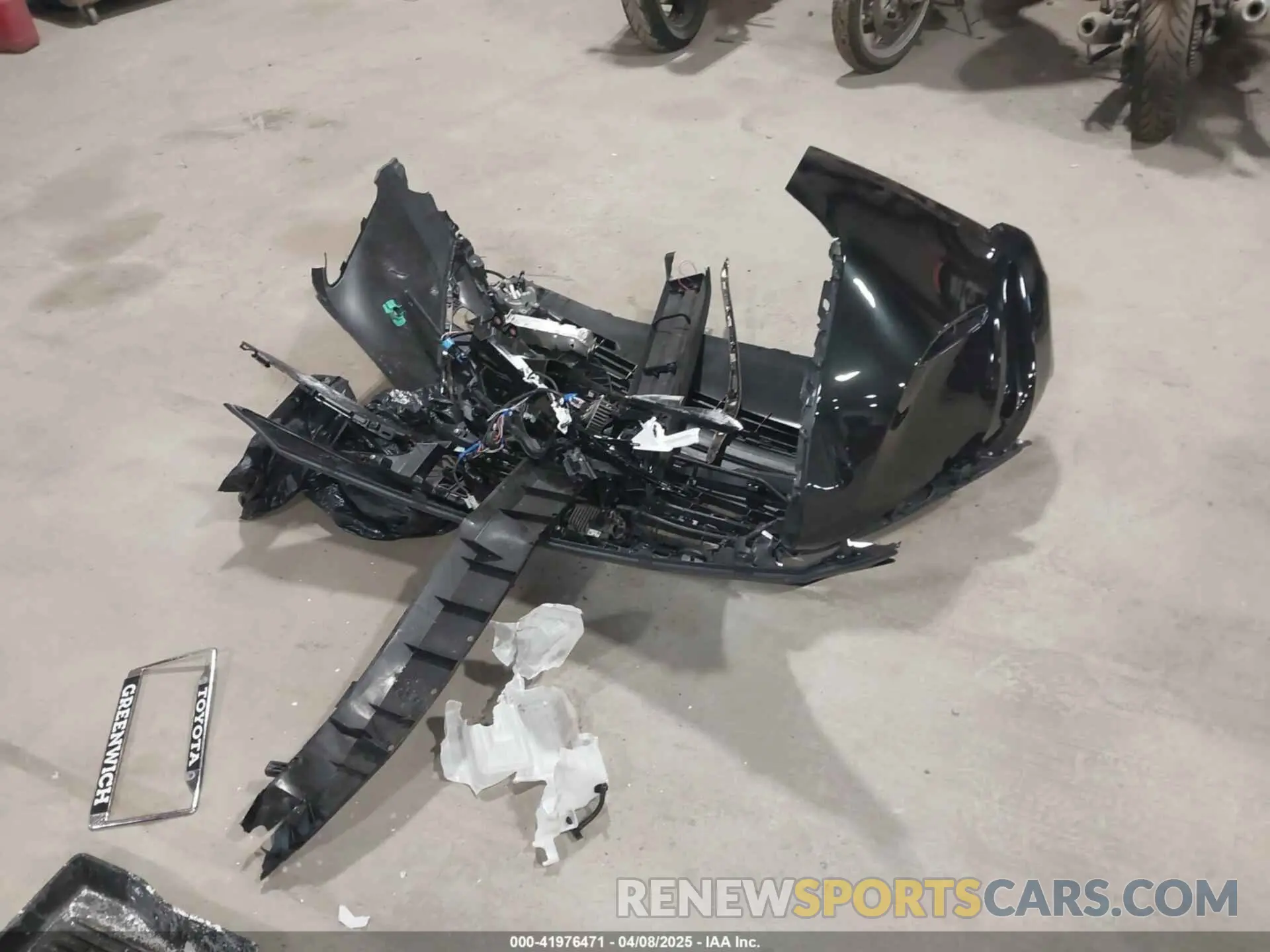 12 Photograph of a damaged car JTEAAAAH7PJ125721 TOYOTA VENZA 2023