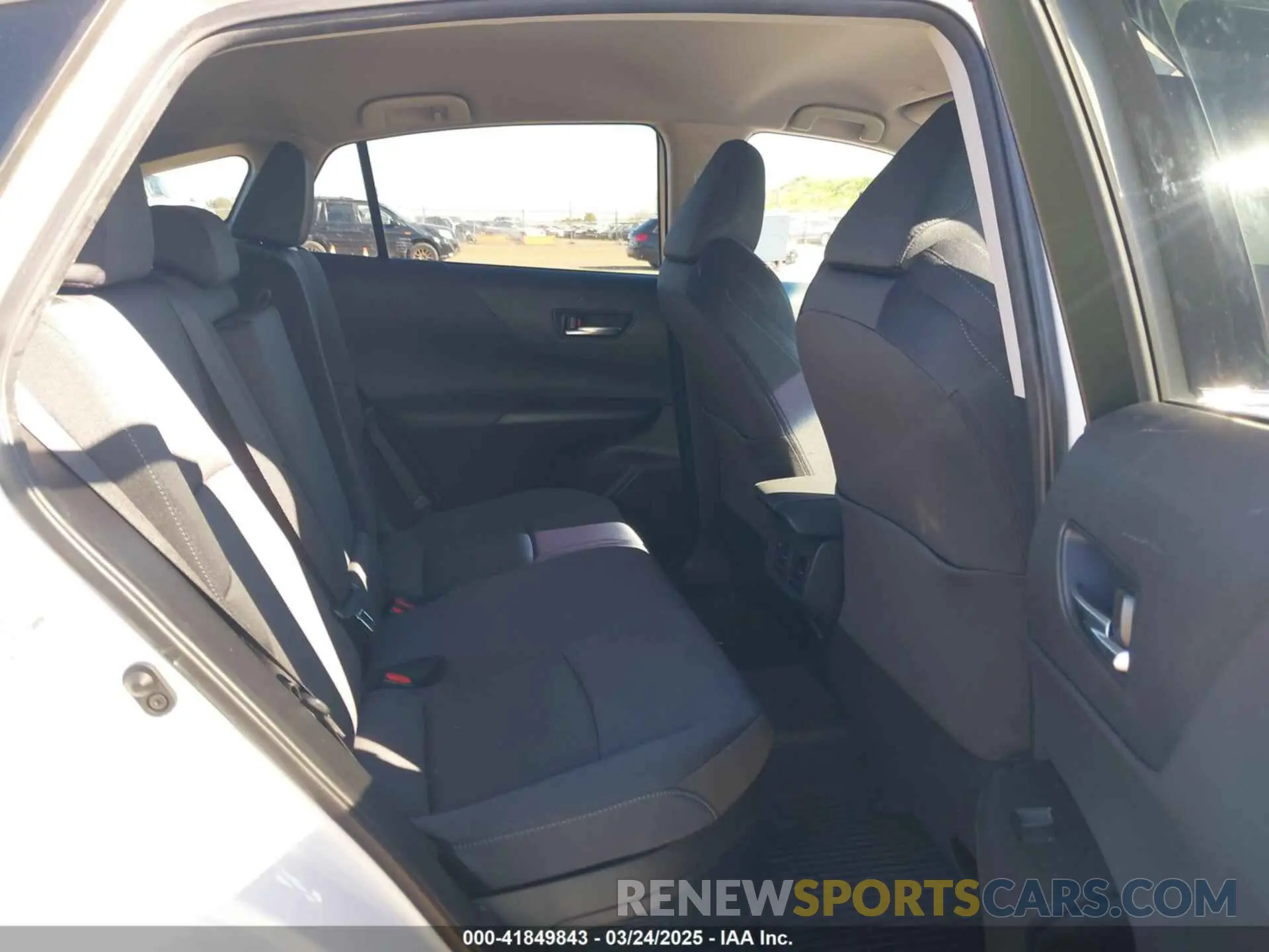 8 Фотография поврежденного автомобиля JTEAAAAH8PJ134055 TOYOTA VENZA 2023