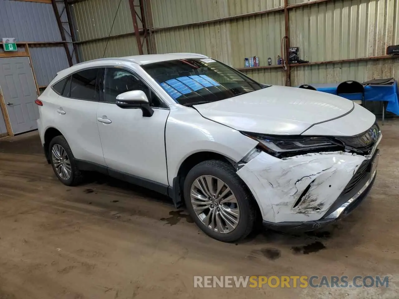 4 Photograph of a damaged car JTEAAAAH8PJ134881 TOYOTA VENZA 2023