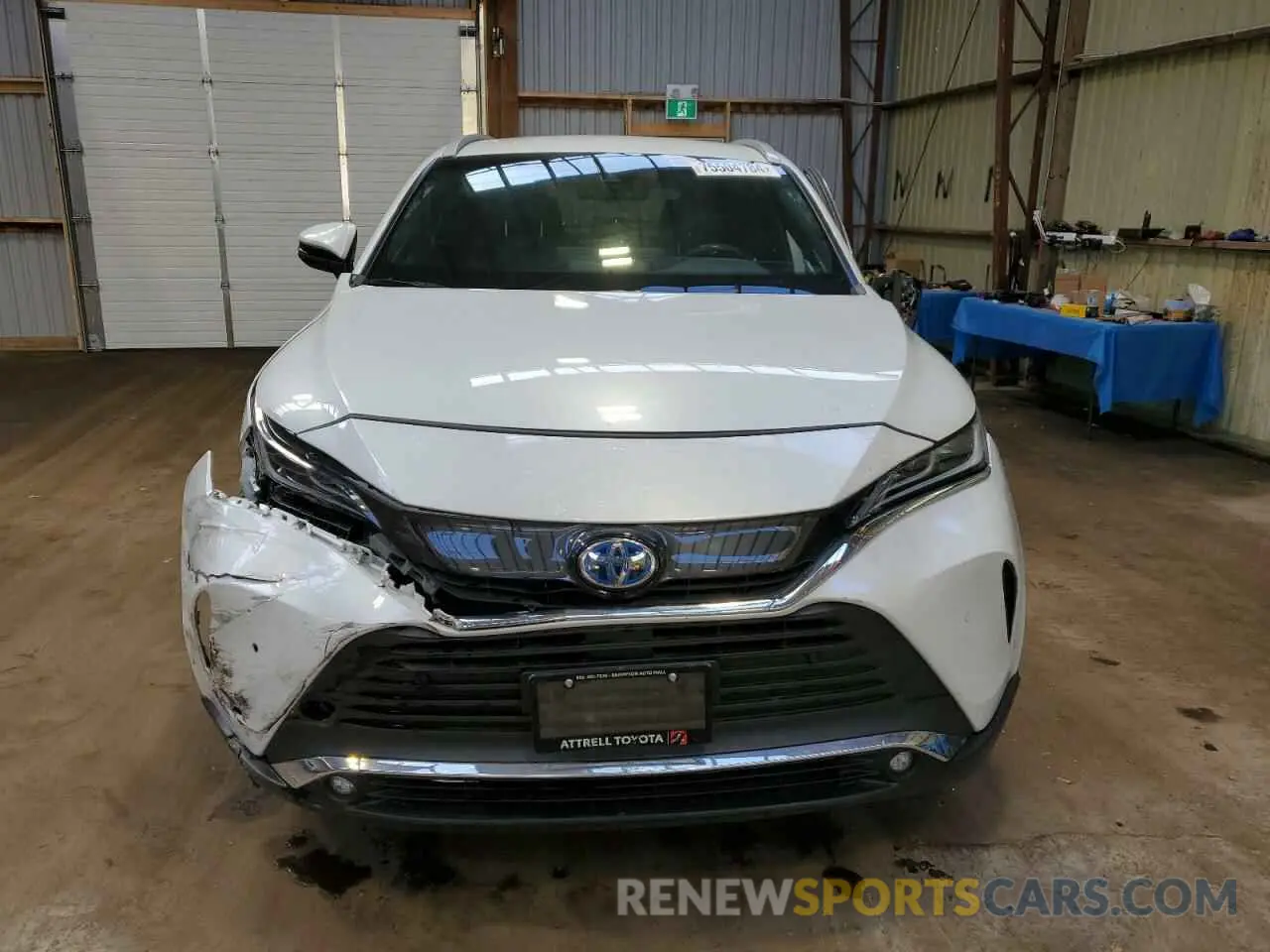 5 Photograph of a damaged car JTEAAAAH8PJ134881 TOYOTA VENZA 2023