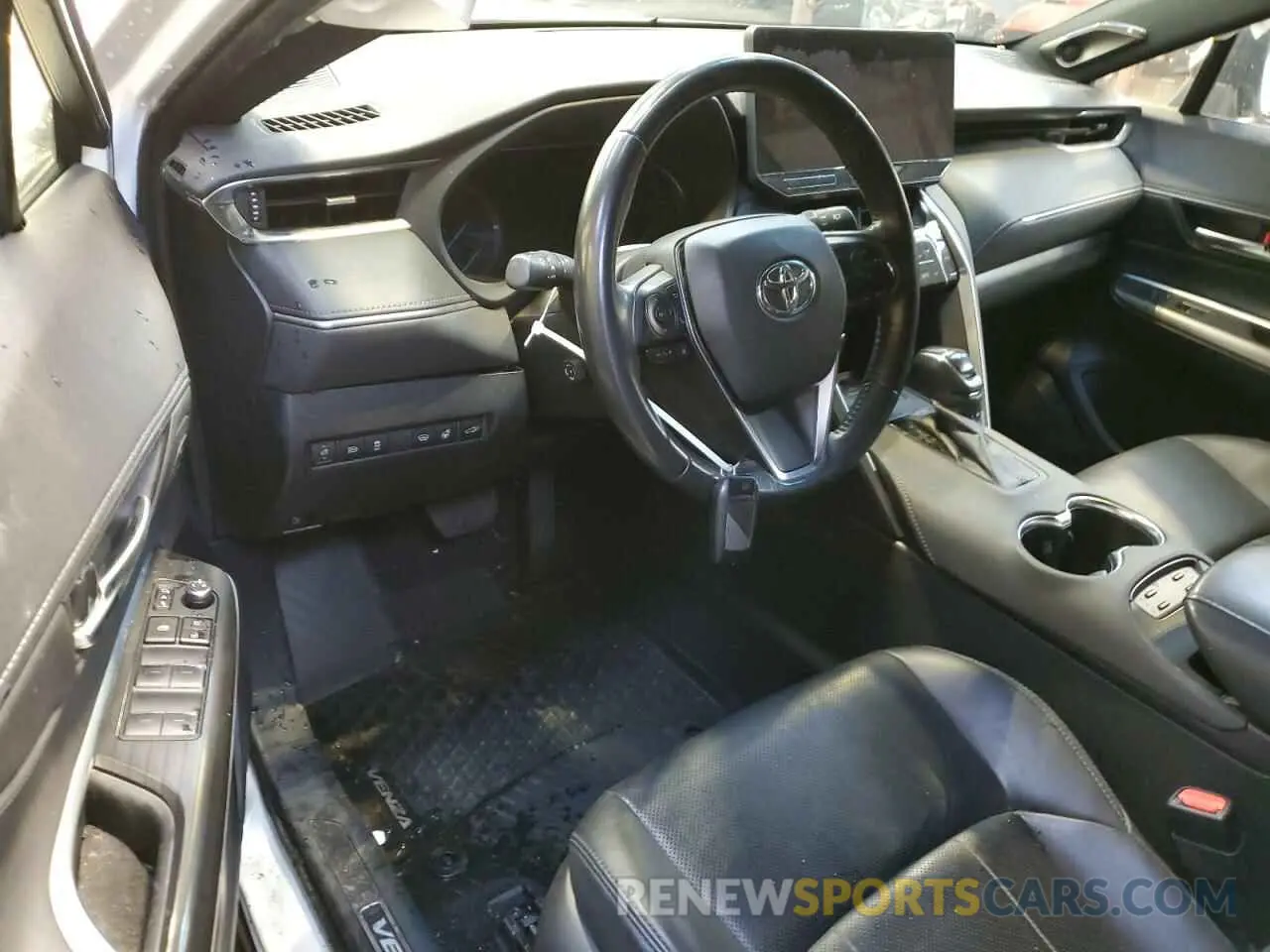 8 Photograph of a damaged car JTEAAAAH8PJ134881 TOYOTA VENZA 2023