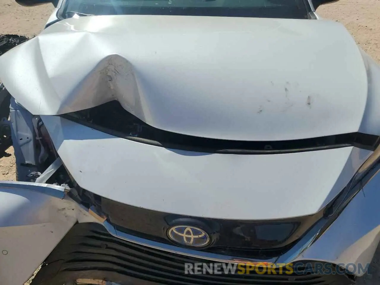 12 Photograph of a damaged car JTEAAAAH9PJ132797 TOYOTA VENZA 2023
