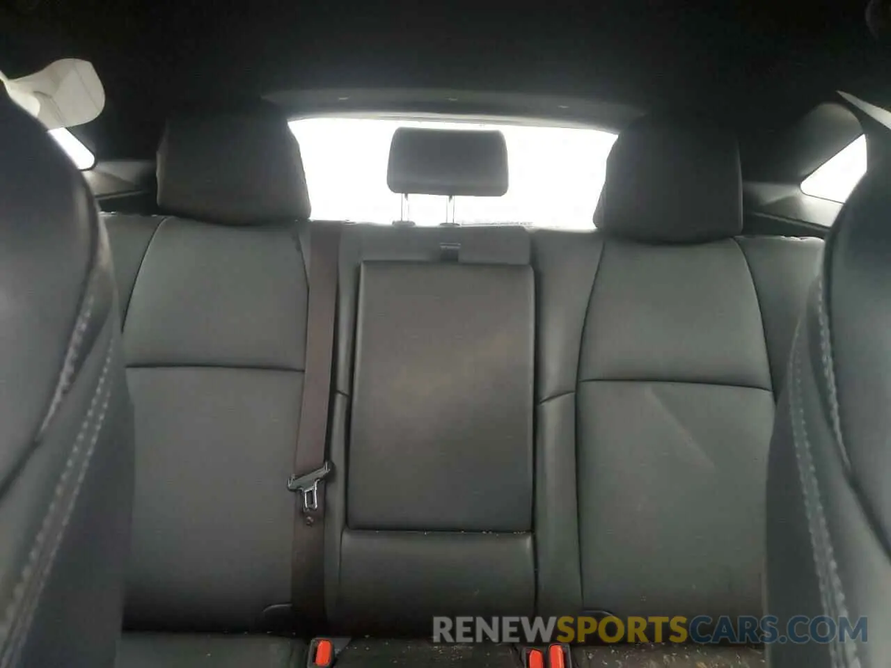 10 Photograph of a damaged car JTEAAAAHXPJ131318 TOYOTA VENZA 2023
