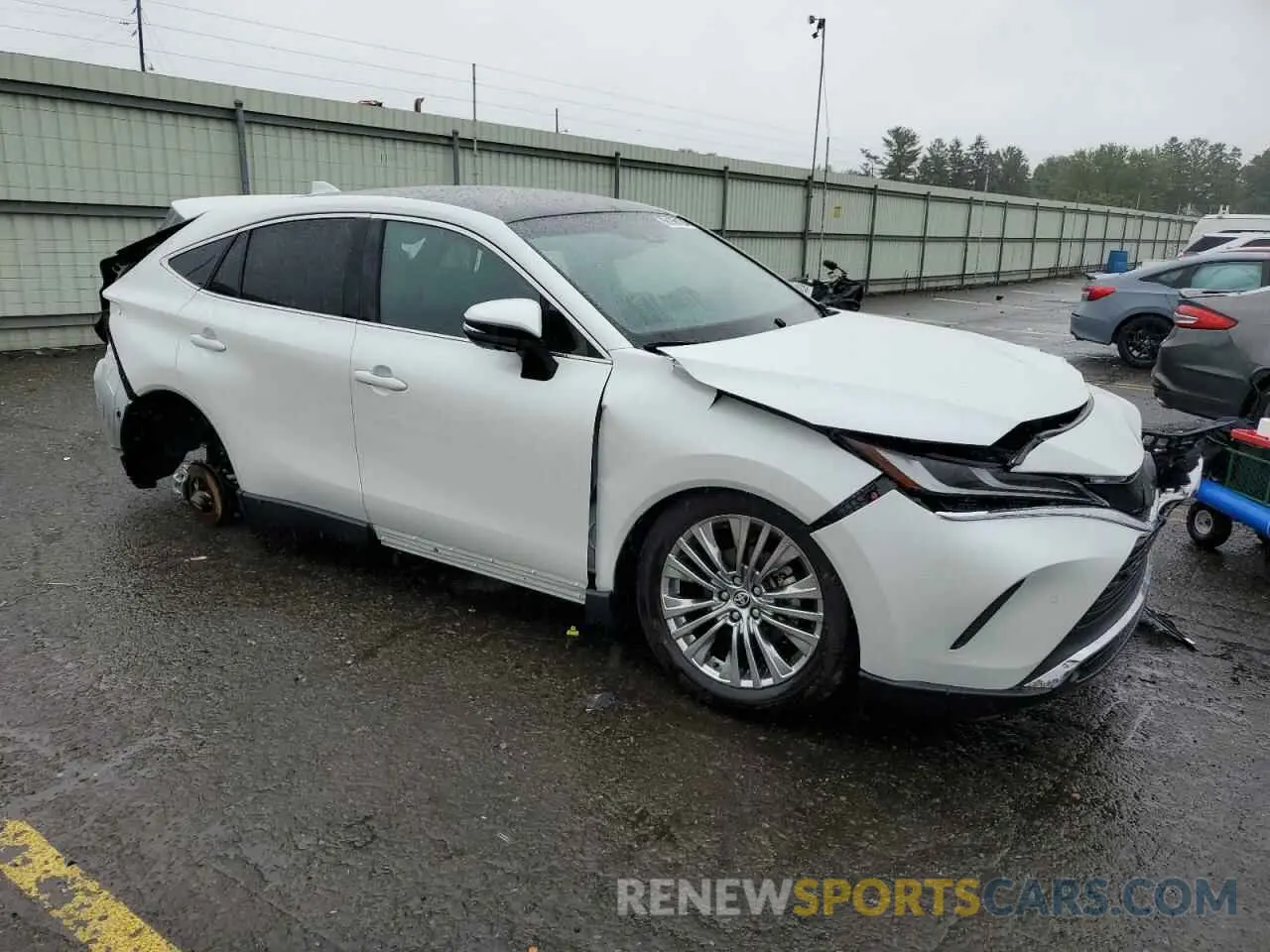 4 Photograph of a damaged car JTEAAAAH0RJ163536 TOYOTA VENZA 2024