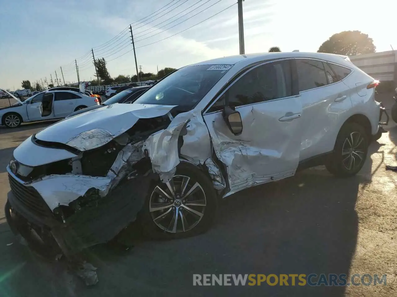 1 Photograph of a damaged car JTEAAAAH0RJ183947 TOYOTA VENZA 2024
