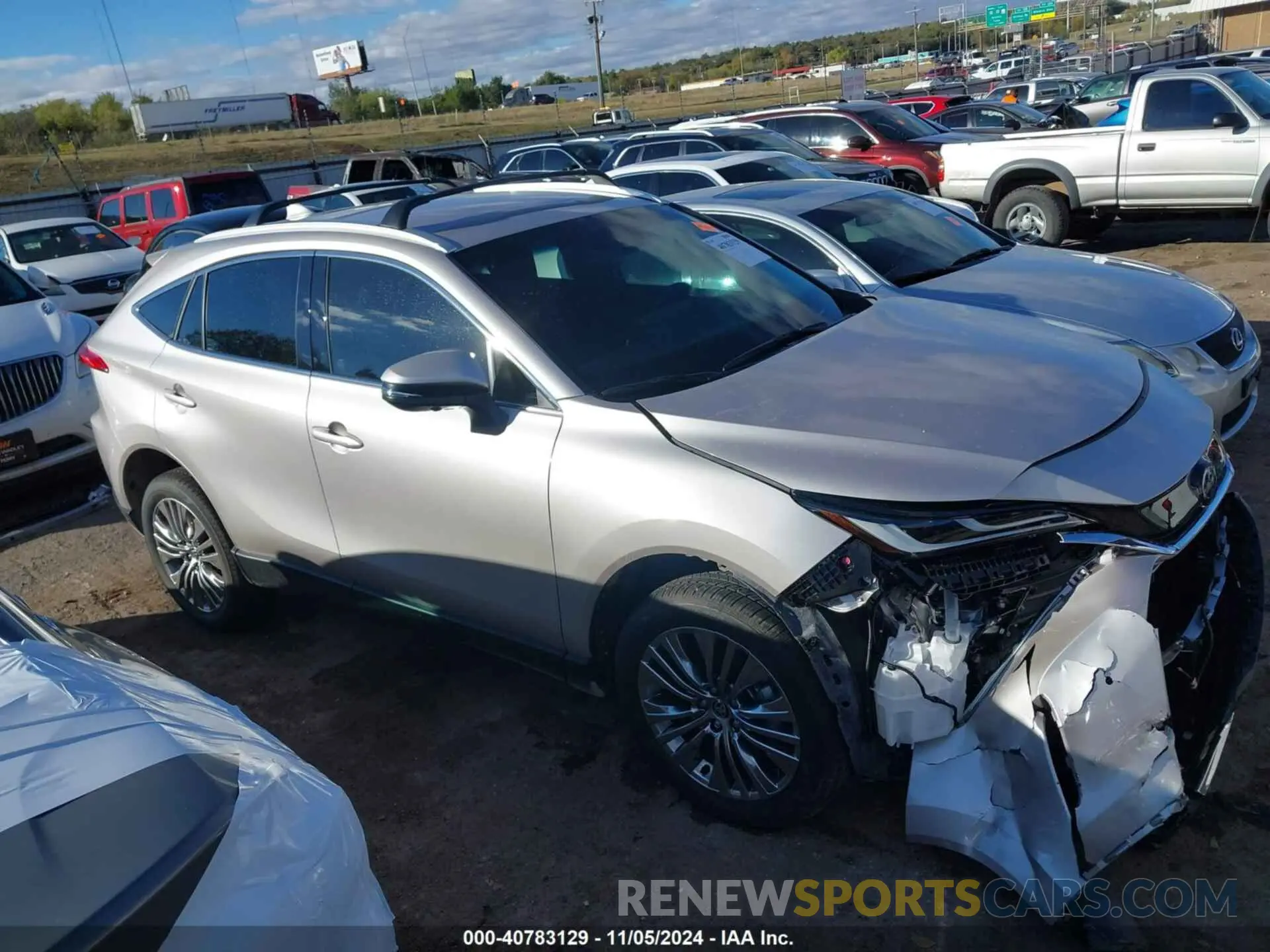 13 Photograph of a damaged car JTEAAAAH1RJ190096 TOYOTA VENZA 2024