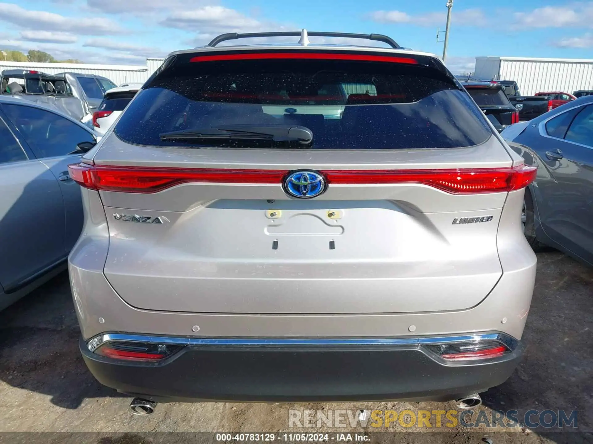 16 Photograph of a damaged car JTEAAAAH1RJ190096 TOYOTA VENZA 2024