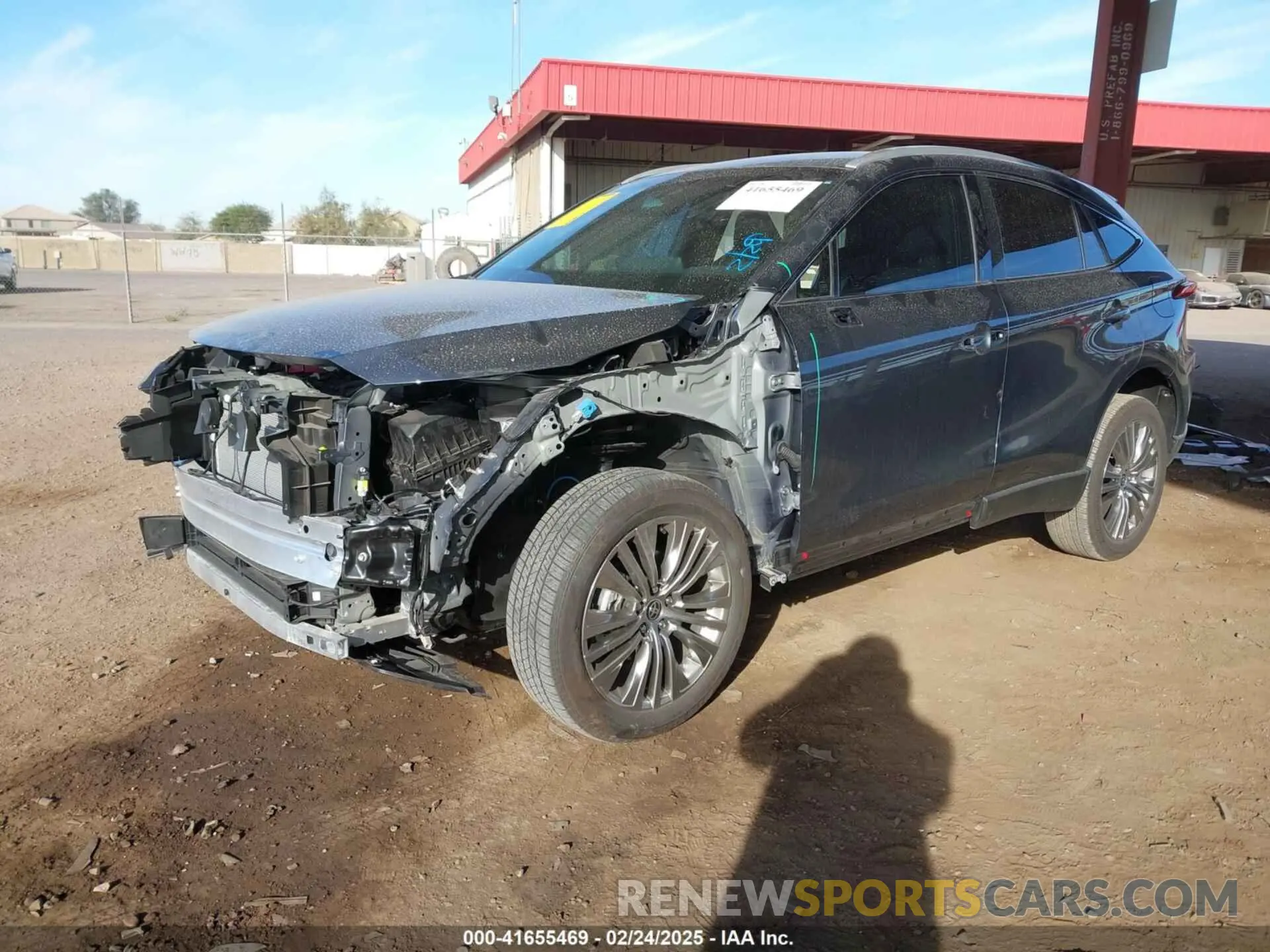 2 Photograph of a damaged car JTEAAAAH5RJ174676 TOYOTA VENZA 2024