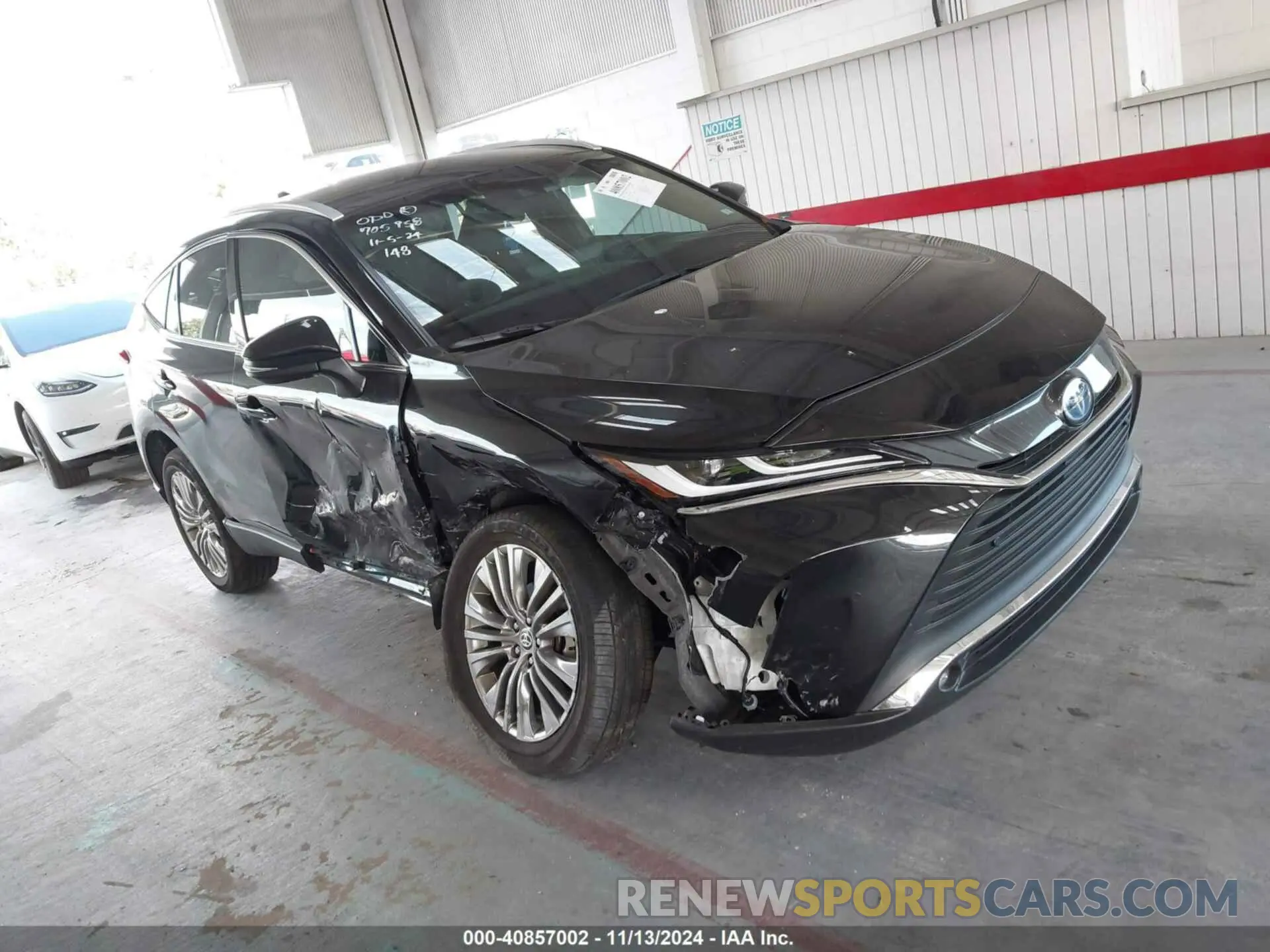 13 Photograph of a damaged car JTEAAAAH5RJ179649 TOYOTA VENZA 2024