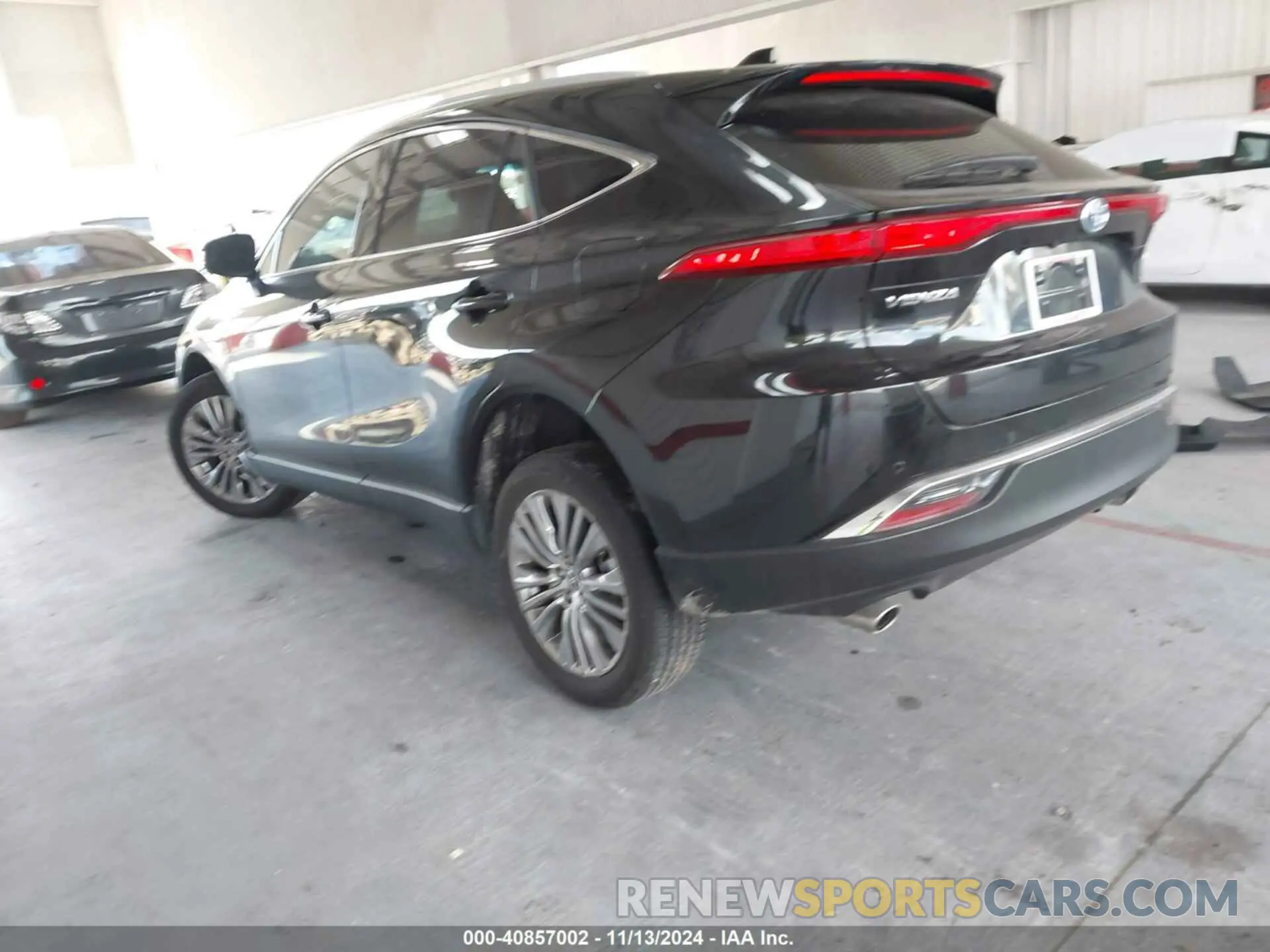 3 Photograph of a damaged car JTEAAAAH5RJ179649 TOYOTA VENZA 2024