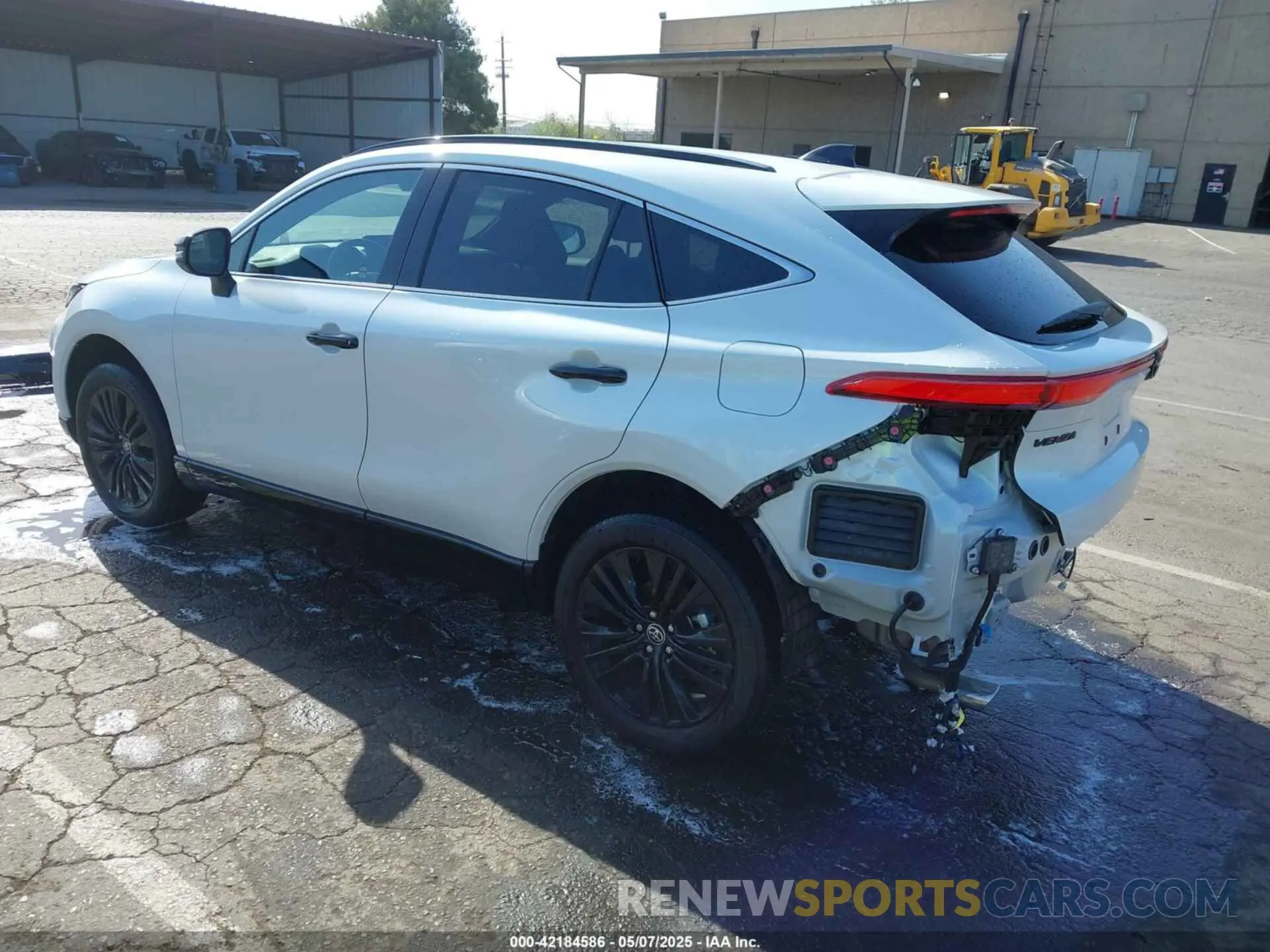 3 Photograph of a damaged car JTEAAAAH7RJ155305 TOYOTA VENZA 2024