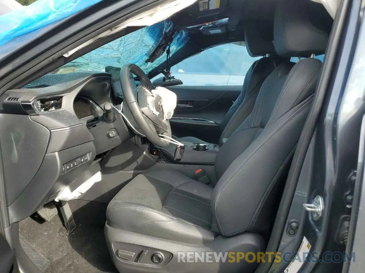 7 Photograph of a damaged car JTEAAAAH7RJ169236 TOYOTA VENZA 2024