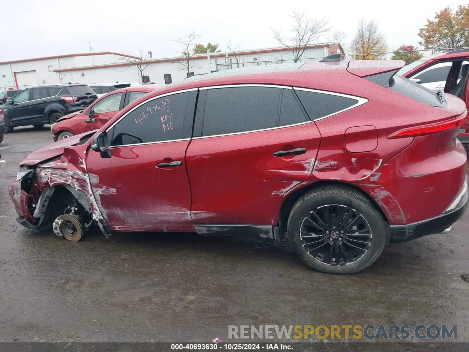 13 Photograph of a damaged car JTEAAAAH8RJ175532 TOYOTA VENZA 2024